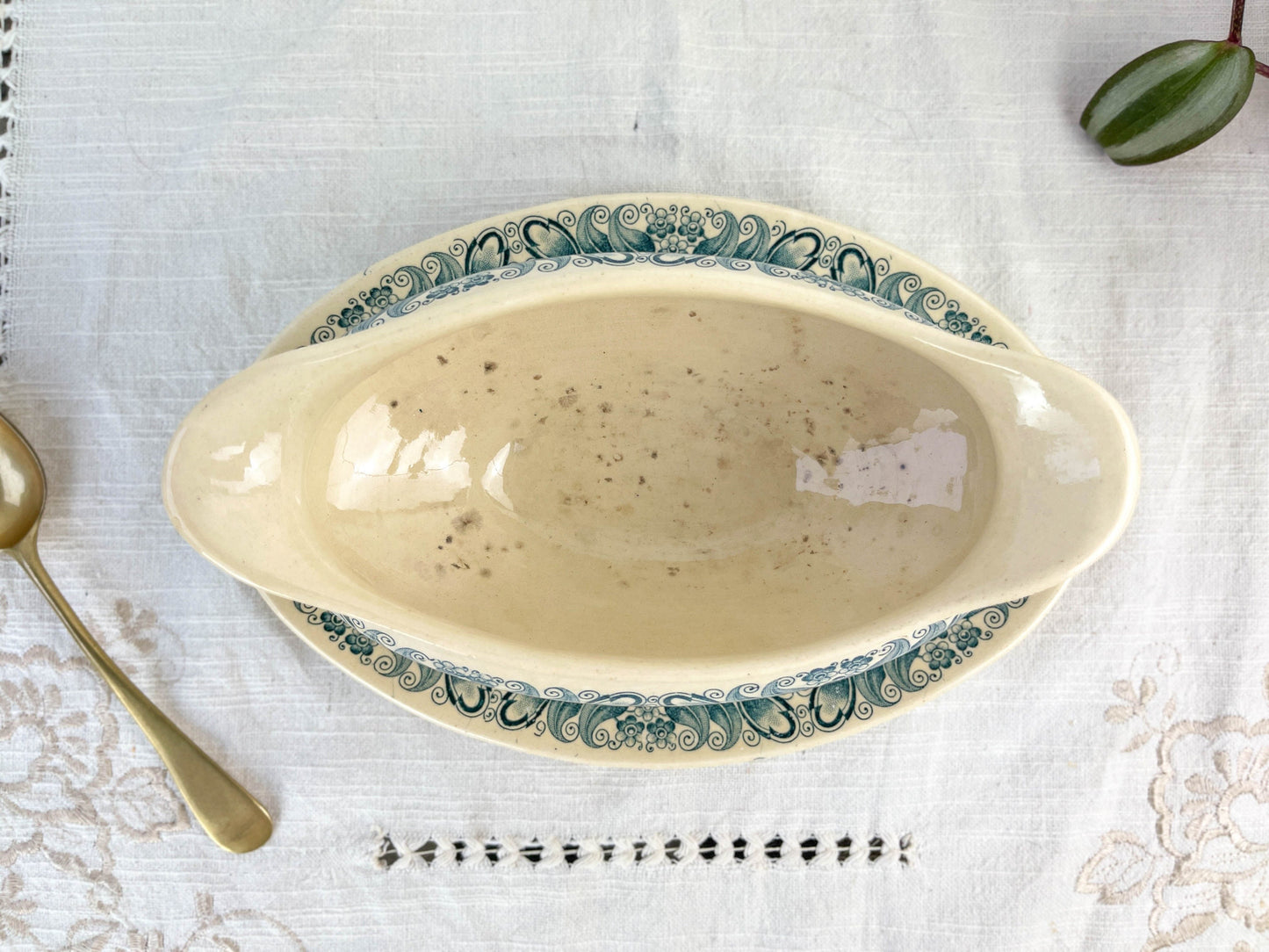 Terre de fer LONGCHAMP Marcel model gravy boat