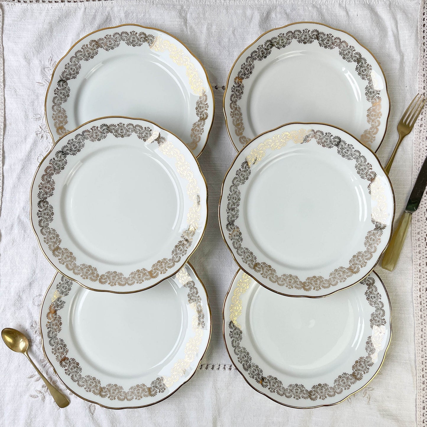 6 Assiettes plates en porcelaine blanche doré CHAUVIGNY LIMOGES - violn.fr