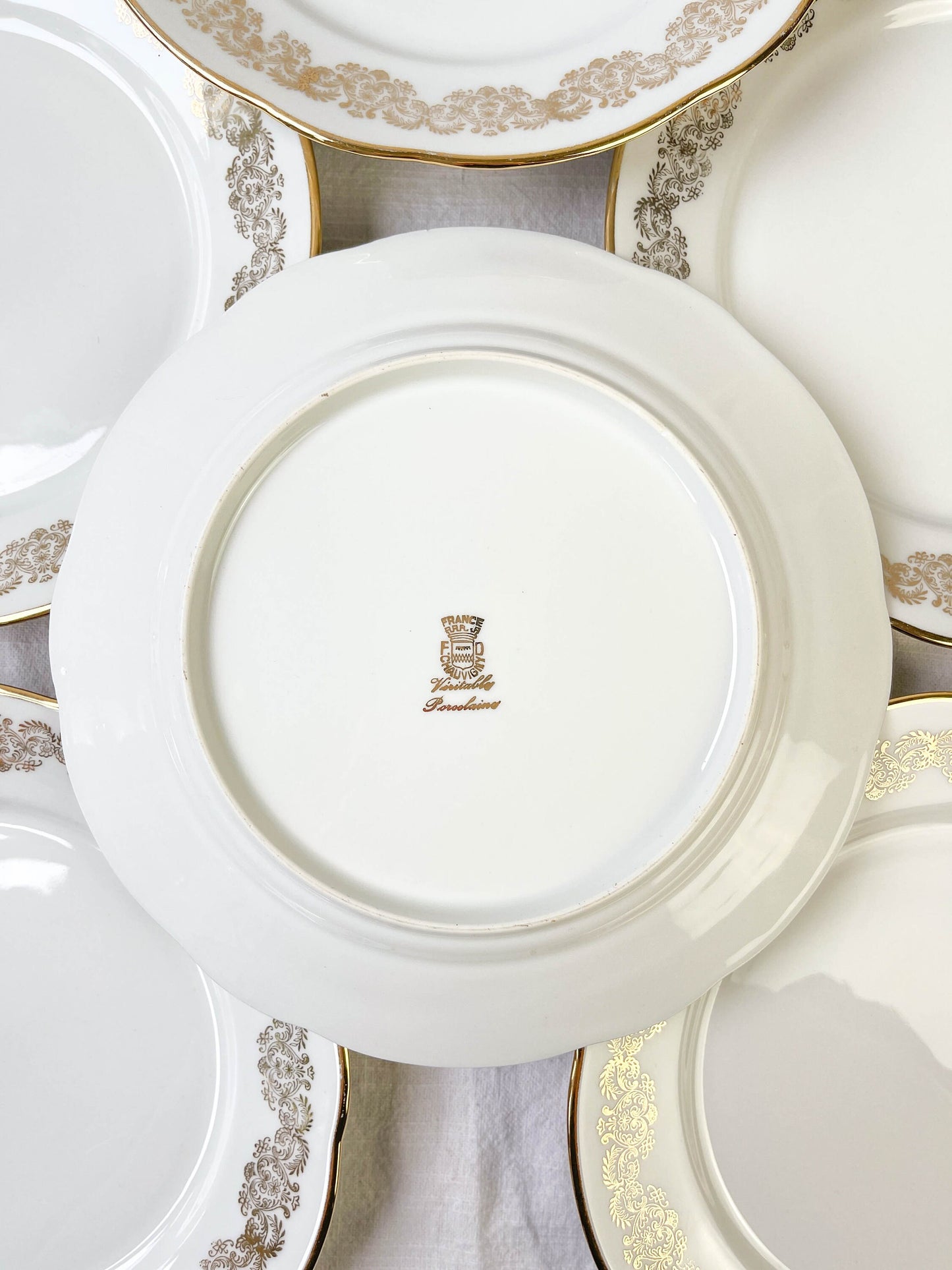 6 Assiettes plates en porcelaine blanche doré CHAUVIGNY LIMOGES - violn.fr