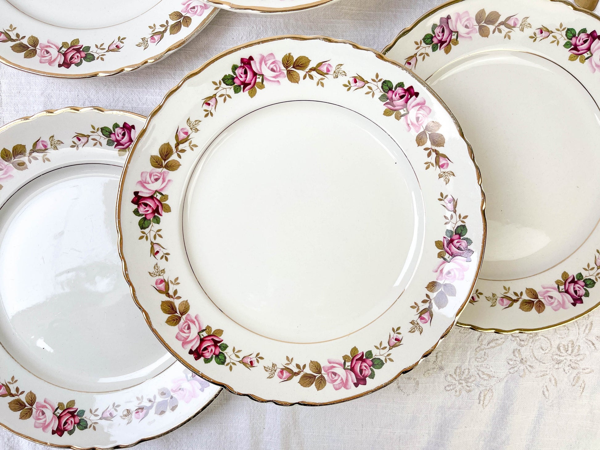 6 Assiettes plates en faïence fleurie MOULIN DES LOUPS modèle Amboise - violn.fr