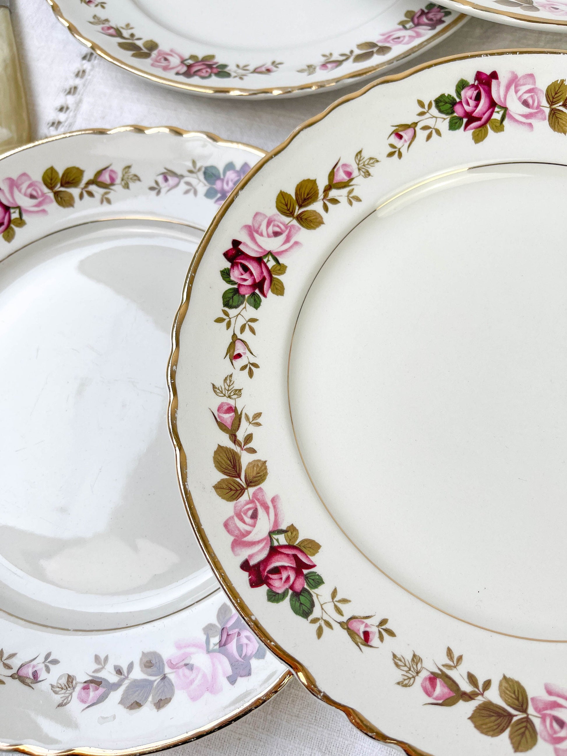 6 Assiettes plates en faïence fleurie MOULIN DES LOUPS modèle Amboise - violn.fr