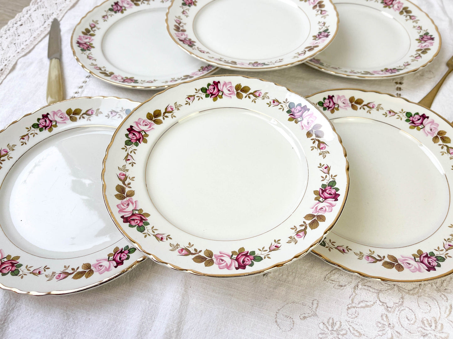 6 Assiettes plates en faïence fleurie MOULIN DES LOUPS modèle Amboise - violn.fr