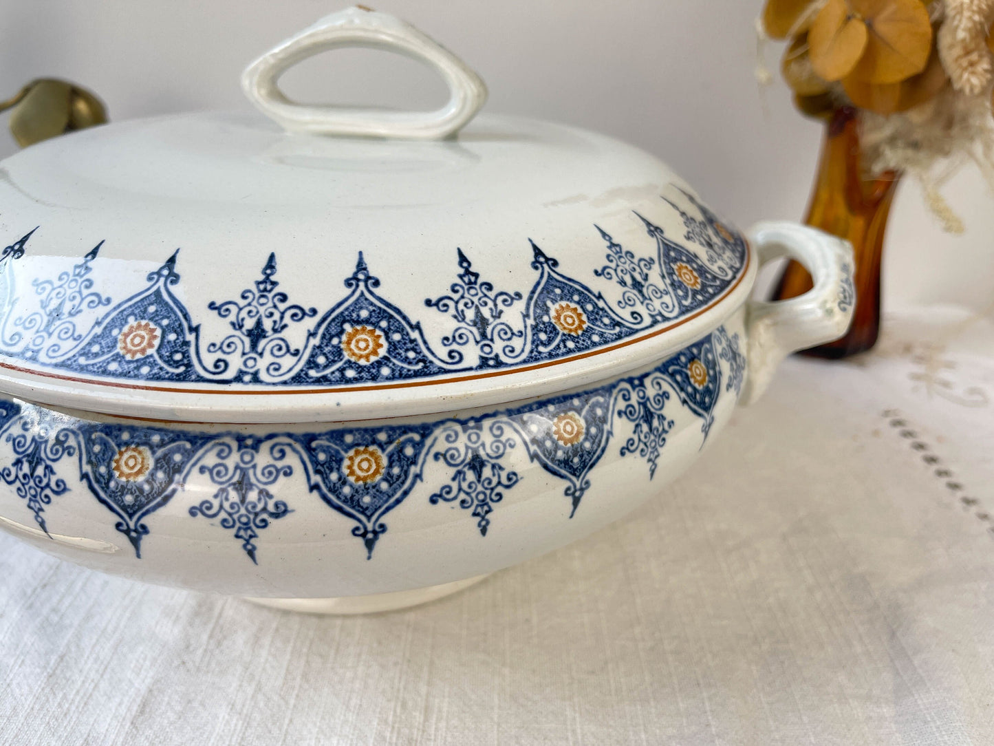 Soupière vintage Terre de fer Saint Amand motif bleu orange - violn.fr
