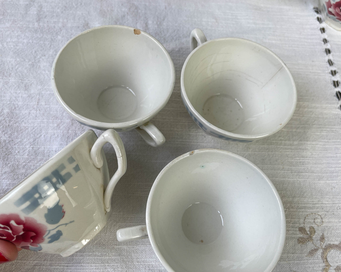 Vintage SARREGUEMINES tea set in flowered earthenware, TROYES model