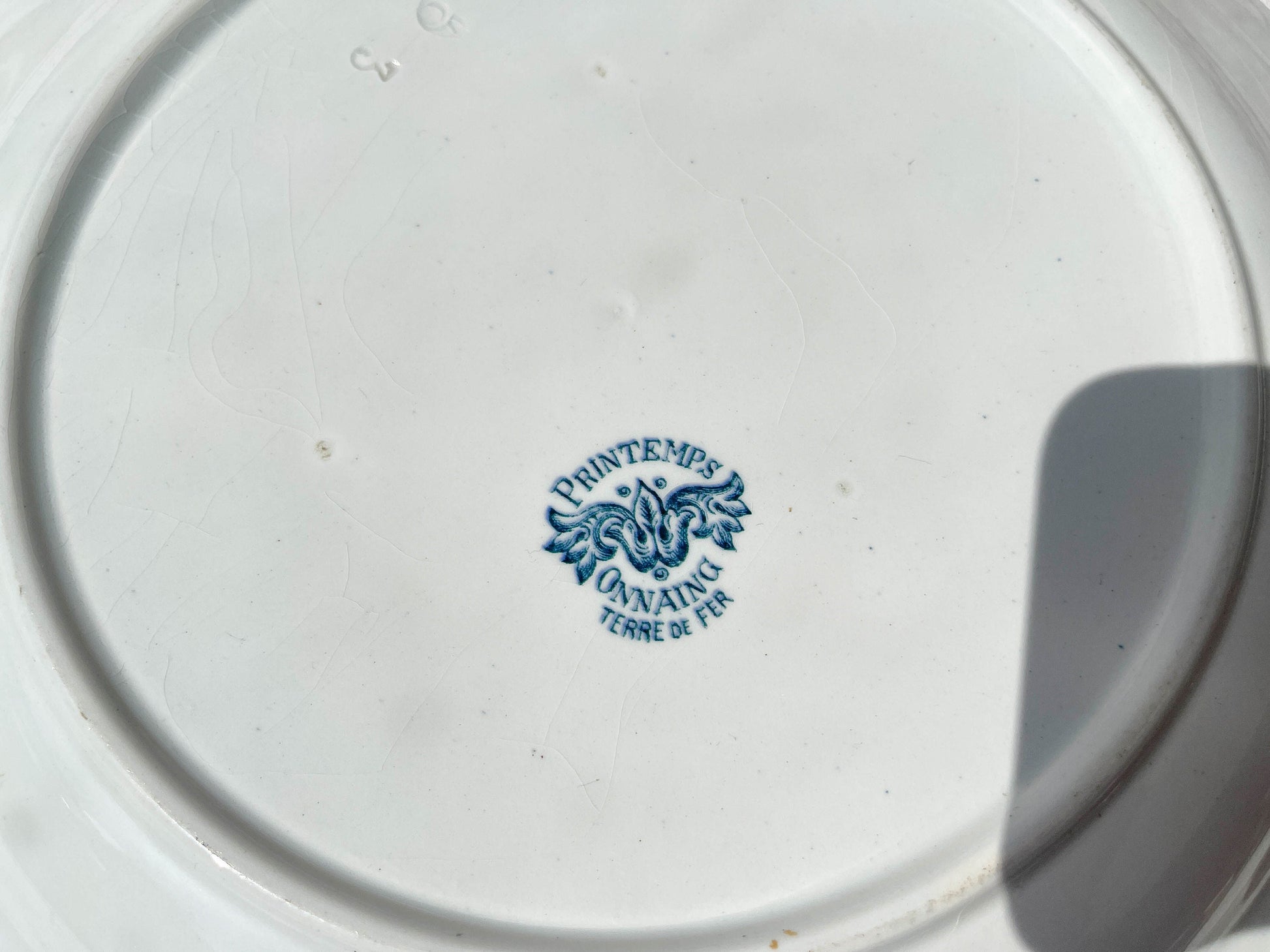 Grand Plat rond vintage Terre de fer ONNAING modèle PRINTEMPS - violn.fr
