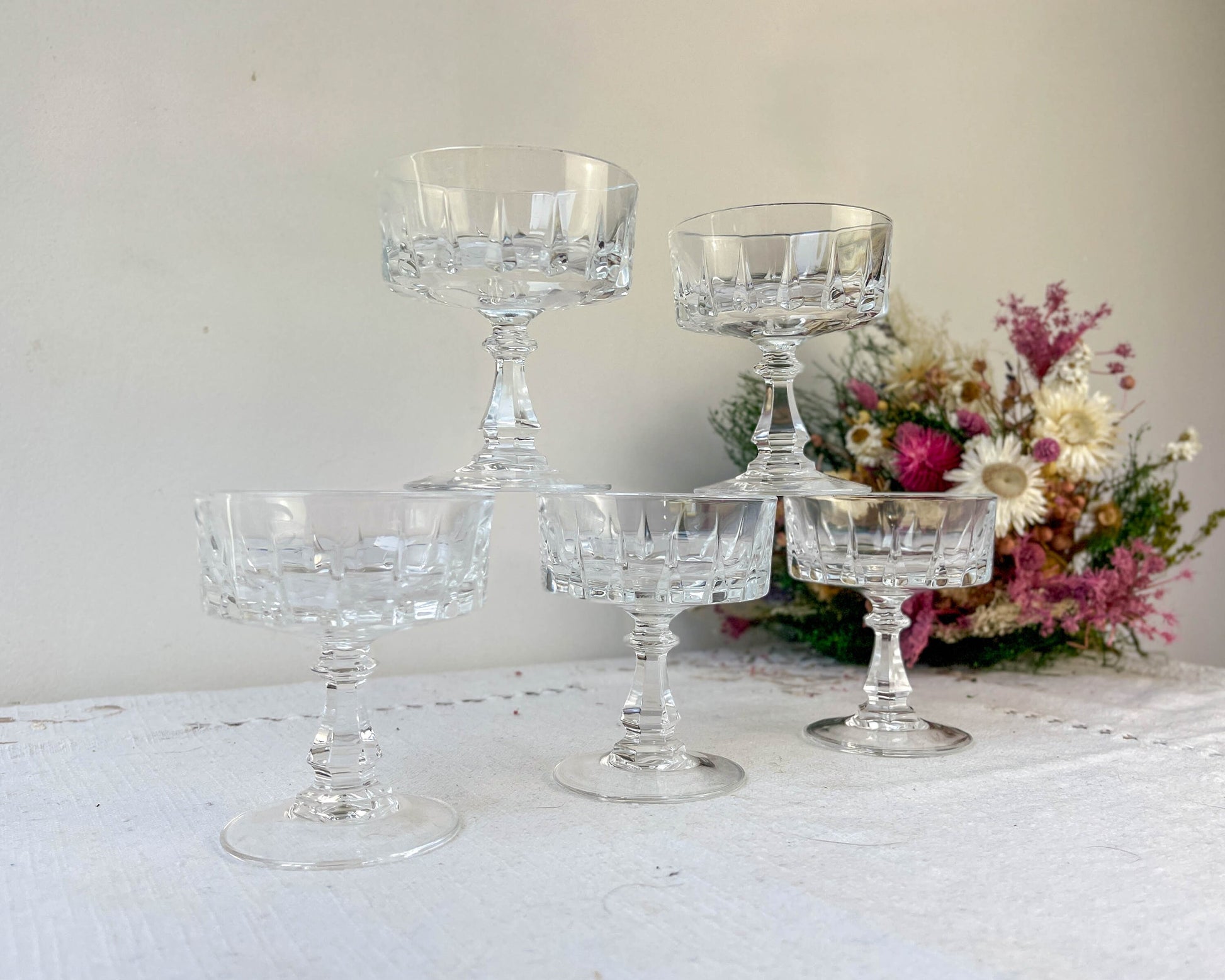 5 Coupes à liqueurs Cristal D'Arques modèle Louvre - violn.fr