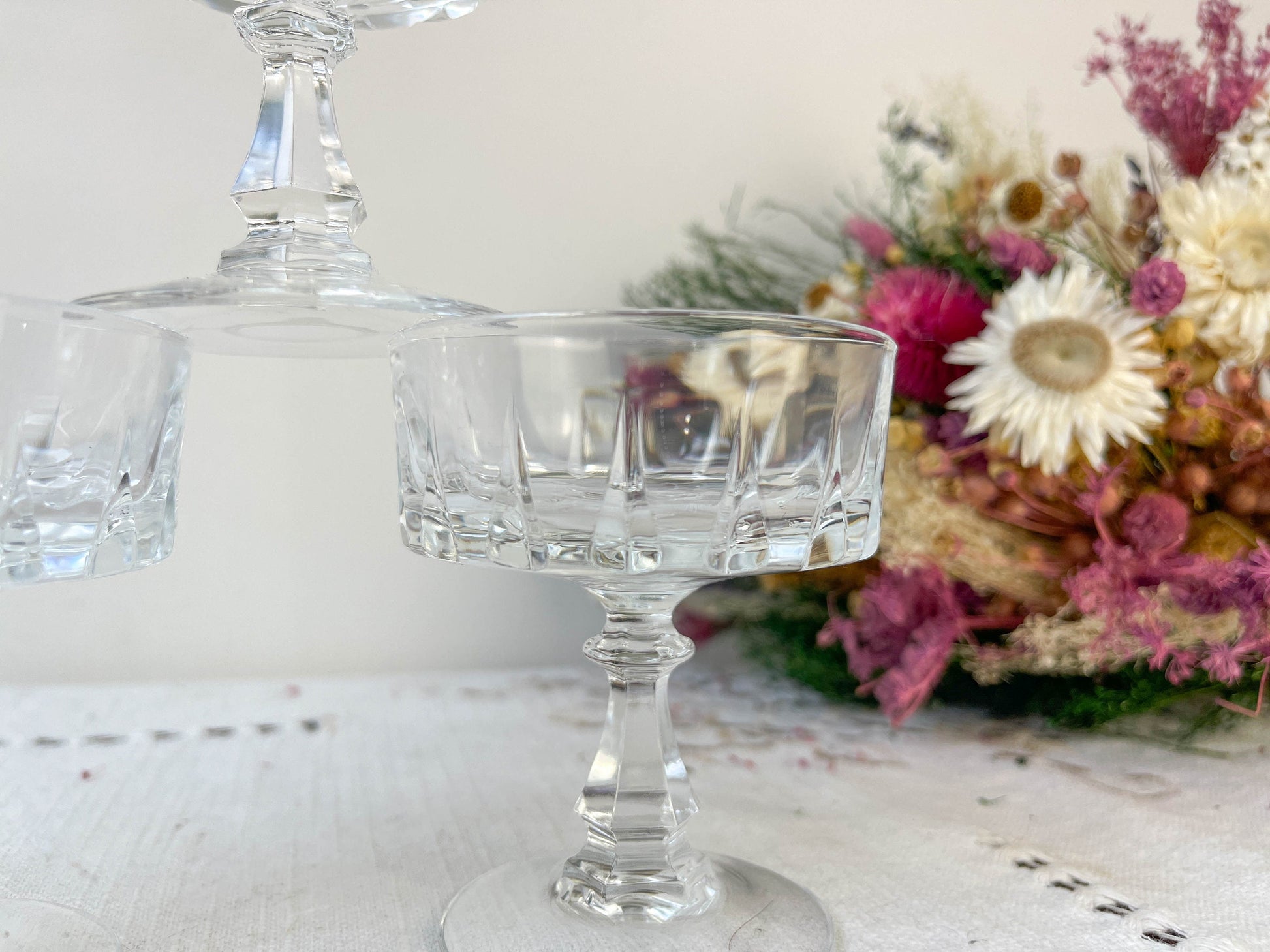 5 Coupes à liqueurs Cristal D'Arques modèle Louvre - violn.fr