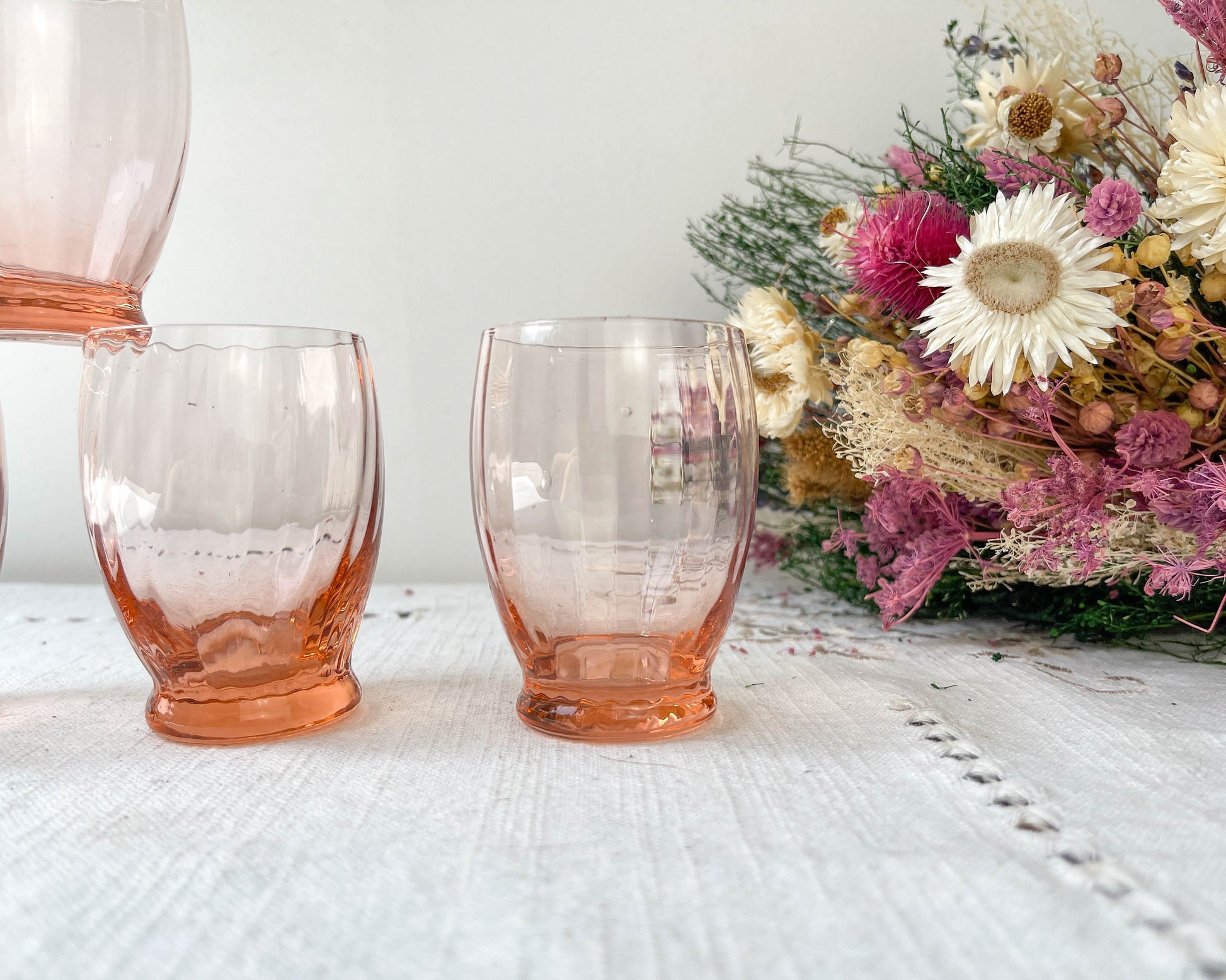 4 Verres à liqueur rose cannelés style Art déco Made in France - violn.fr
