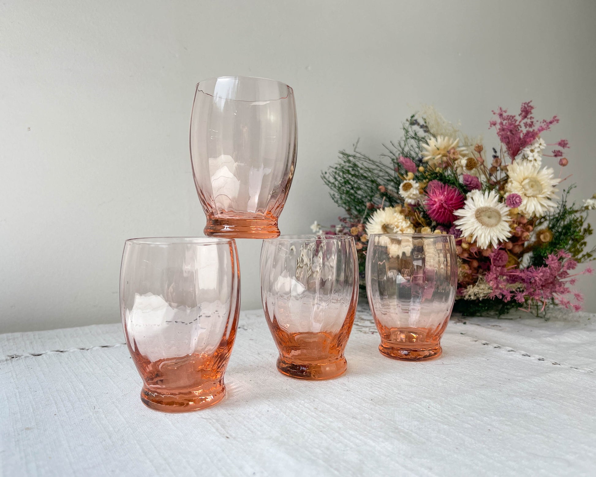 4 Verres à liqueur rose cannelés style Art déco Made in France - violn.fr