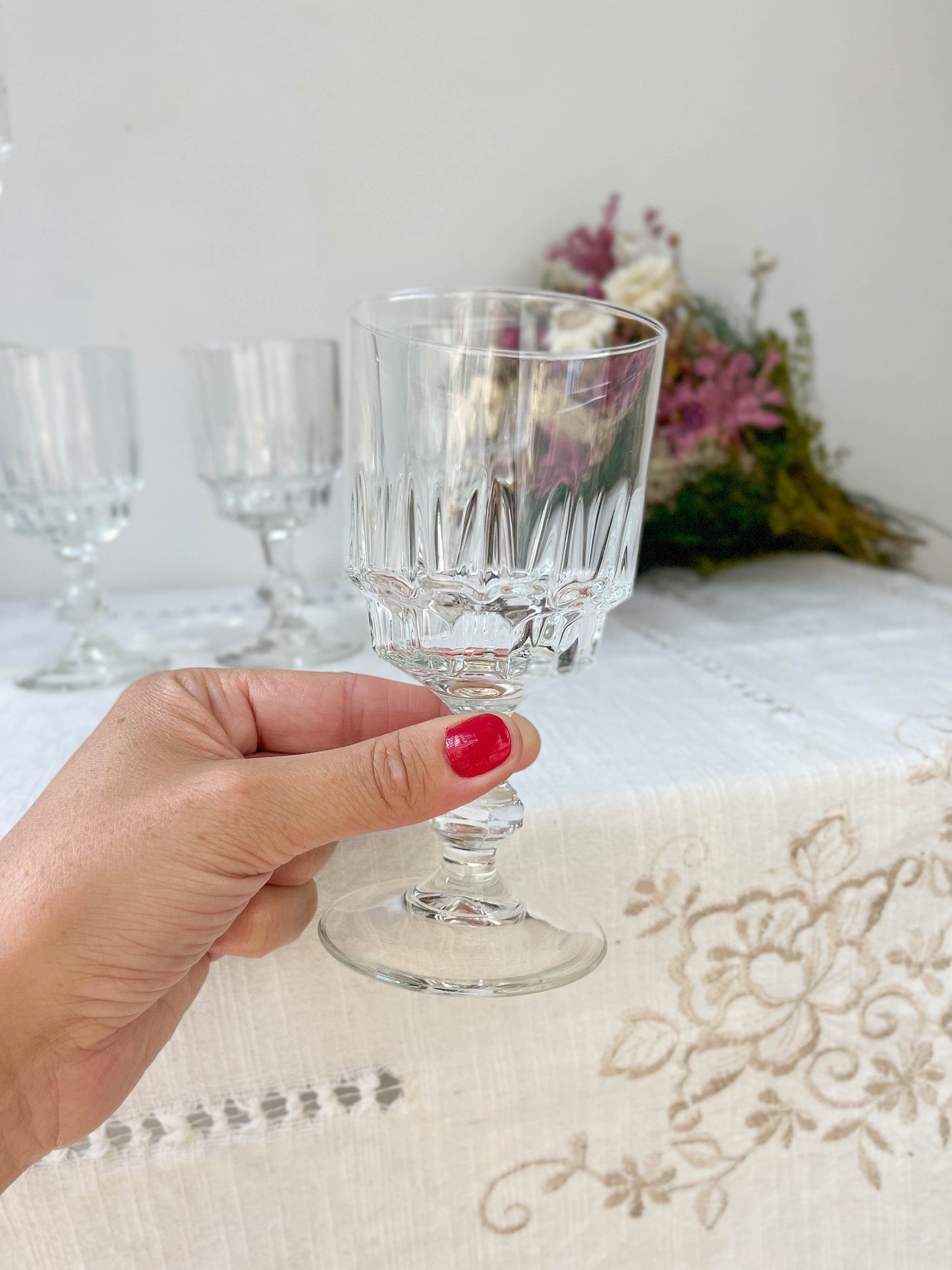 6 Verres à vin rouge LUMINARC modèle LANCE, 1970 - violn.fr