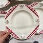 Assiettes creuses DIGOIN SARREGUEMINES modèle NIGER motif fleuries et carreaux rouge/blanc