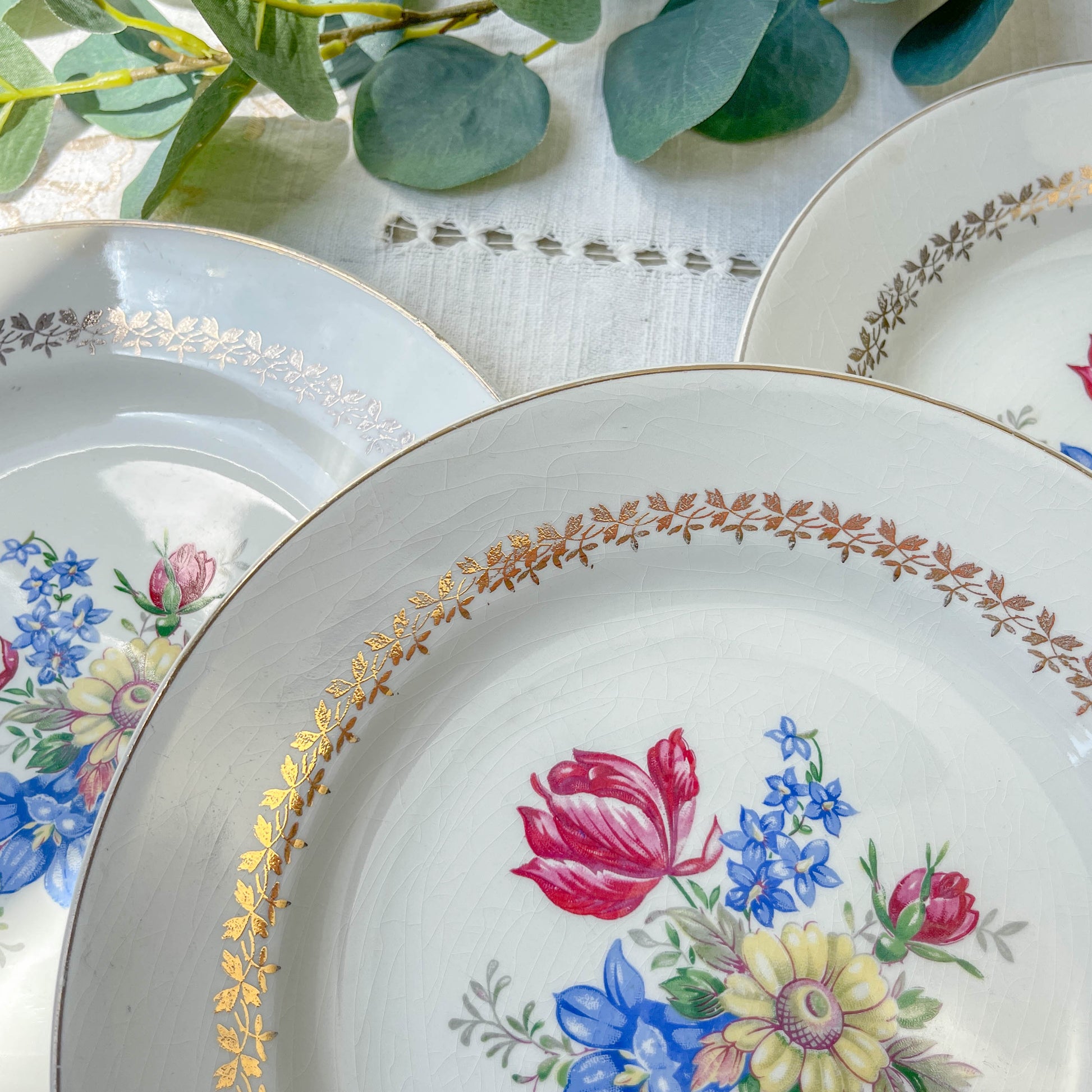 4 Assiettes plates en porcelaine vintage motif fleuri Sarreguemines 5261 -Vaisselle vintage fleurie -Vaisselle Française Assiettes-vintage