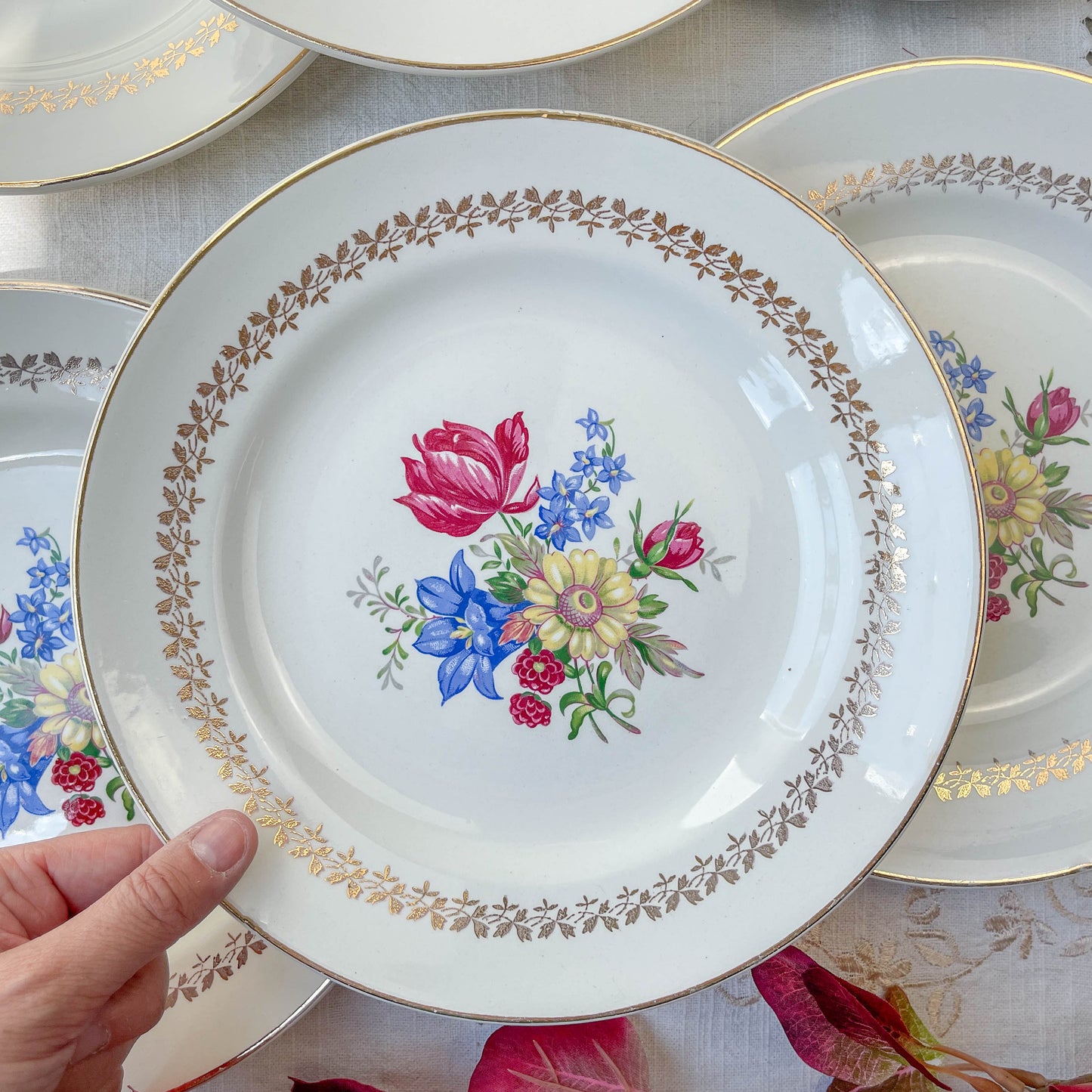 6 Assiettes plates en porcelaine vintage motif fleuri Sarreguemines 5261 -Vaisselle vintage fleurie -Vaisselle Française Assiettes-vintage