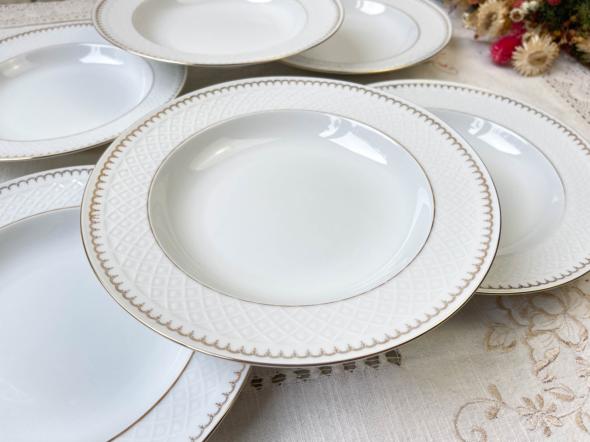 6 Assiettes creuses porcelaine blanche dorée BAVARIA modèle "Annabell"