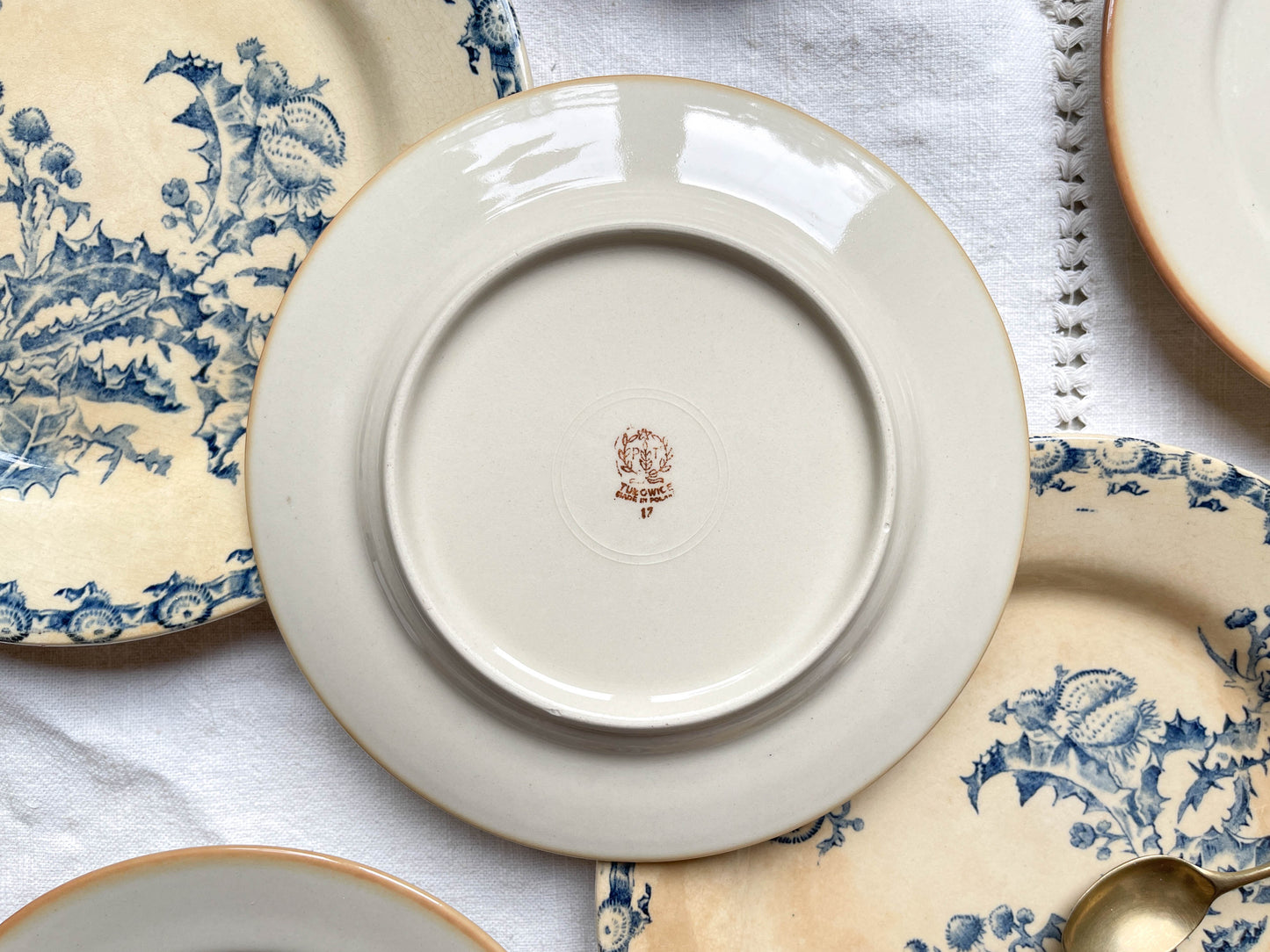 4 Assiettes Terre de fer GIEN Chardon + 4 Petites assiettes dépareillées grès TULOWICE