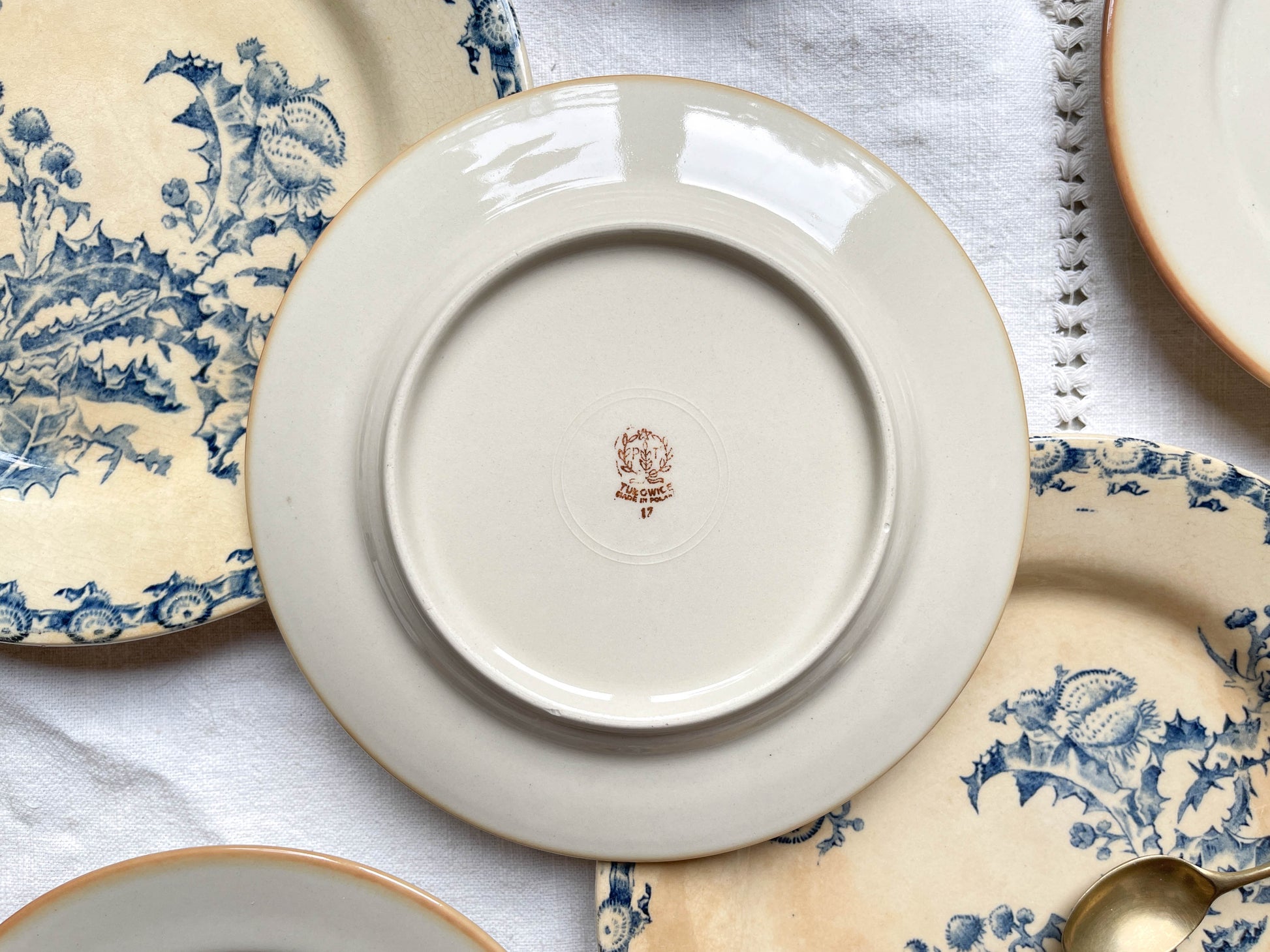 4 Assiettes Terre de fer GIEN Chardon + 4 Petites assiettes dépareillées grès TULOWICE