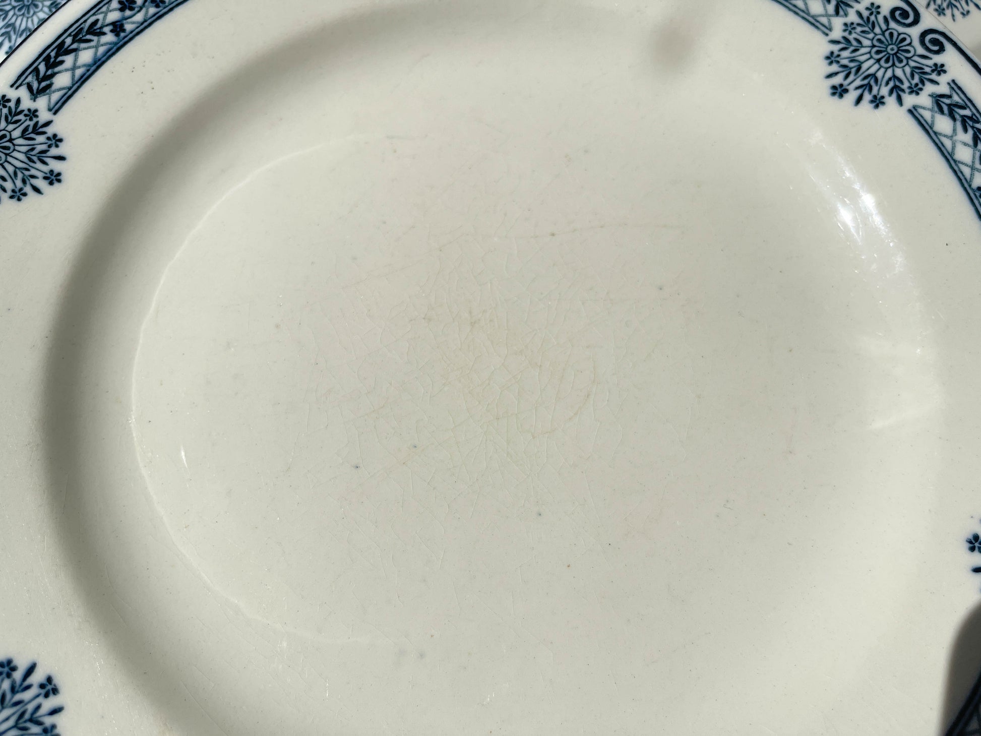 6 Assiettes plates Terre de fer bleue Salins modèle Arbois Ennege