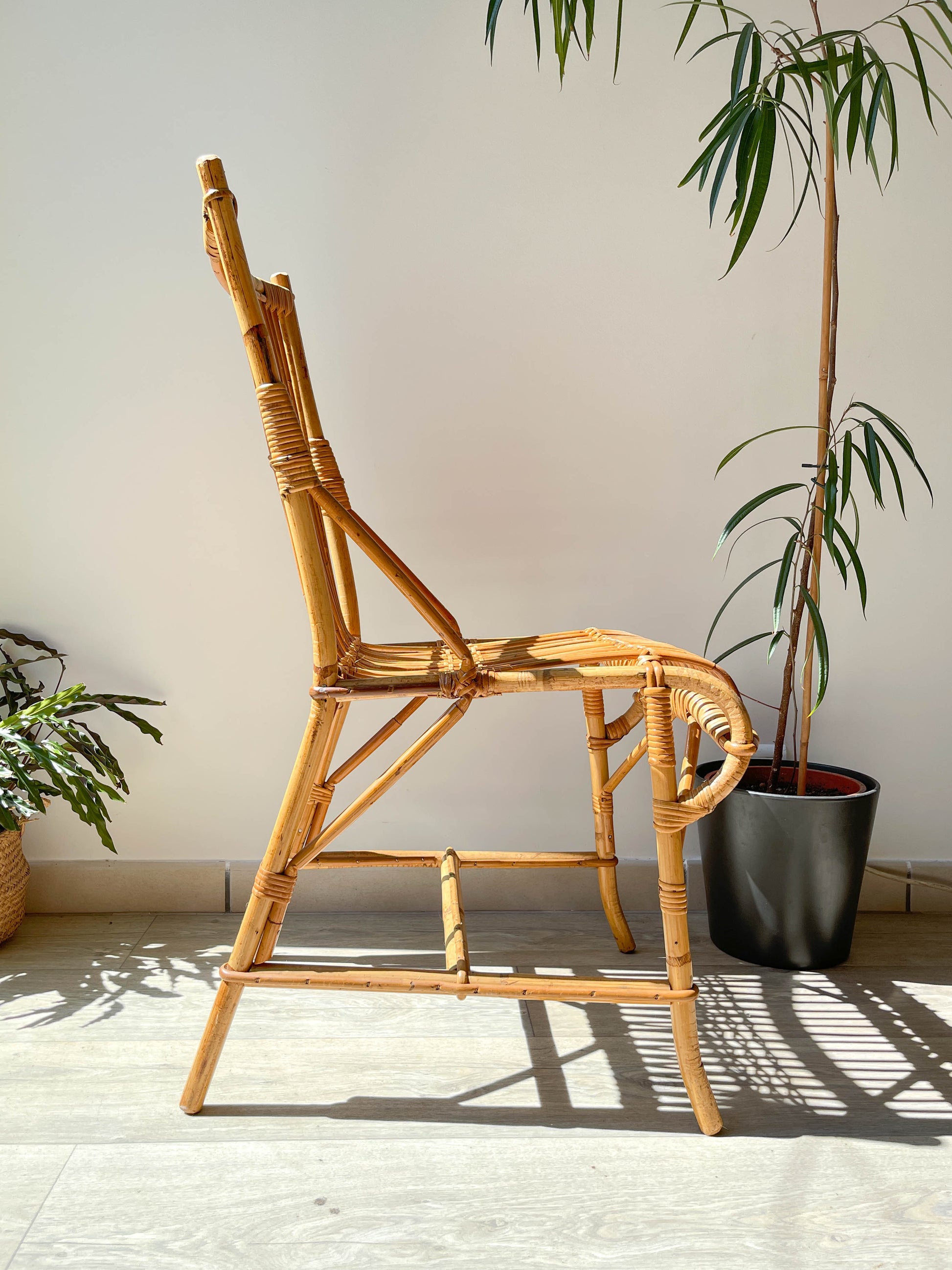 Chaise en rotin vintage 1970