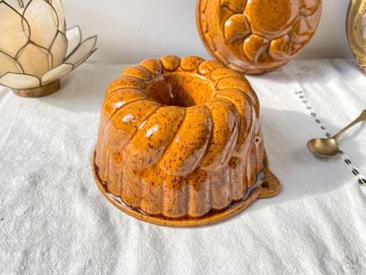 Moule a kouglof céramique moucheté 1950 