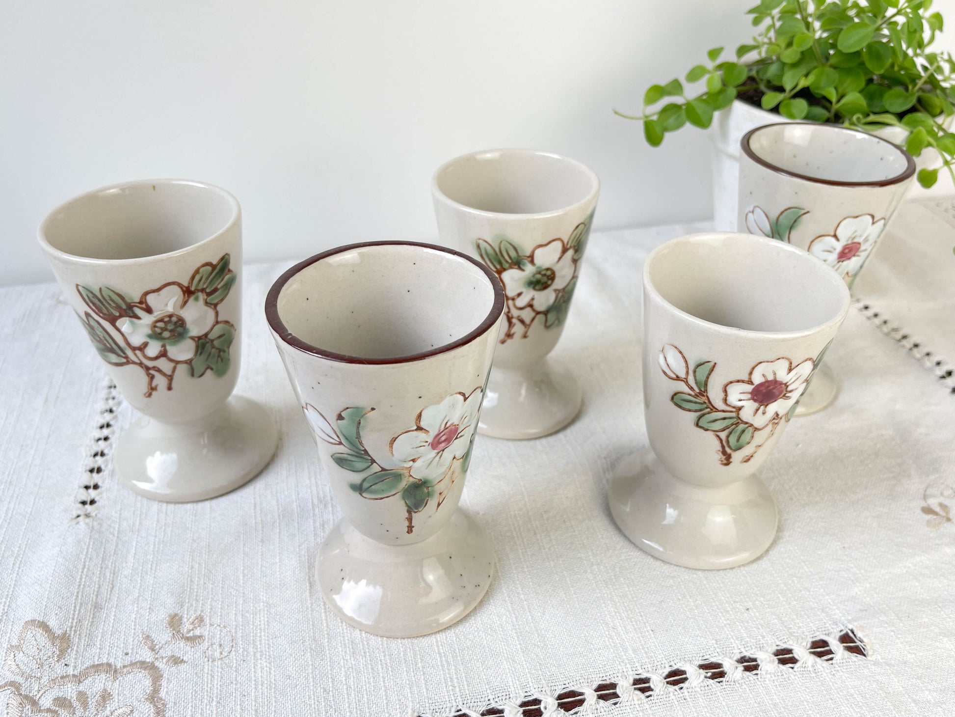 5 Mazagrans en grès vintage motif Fleuri Made in Corée 1980