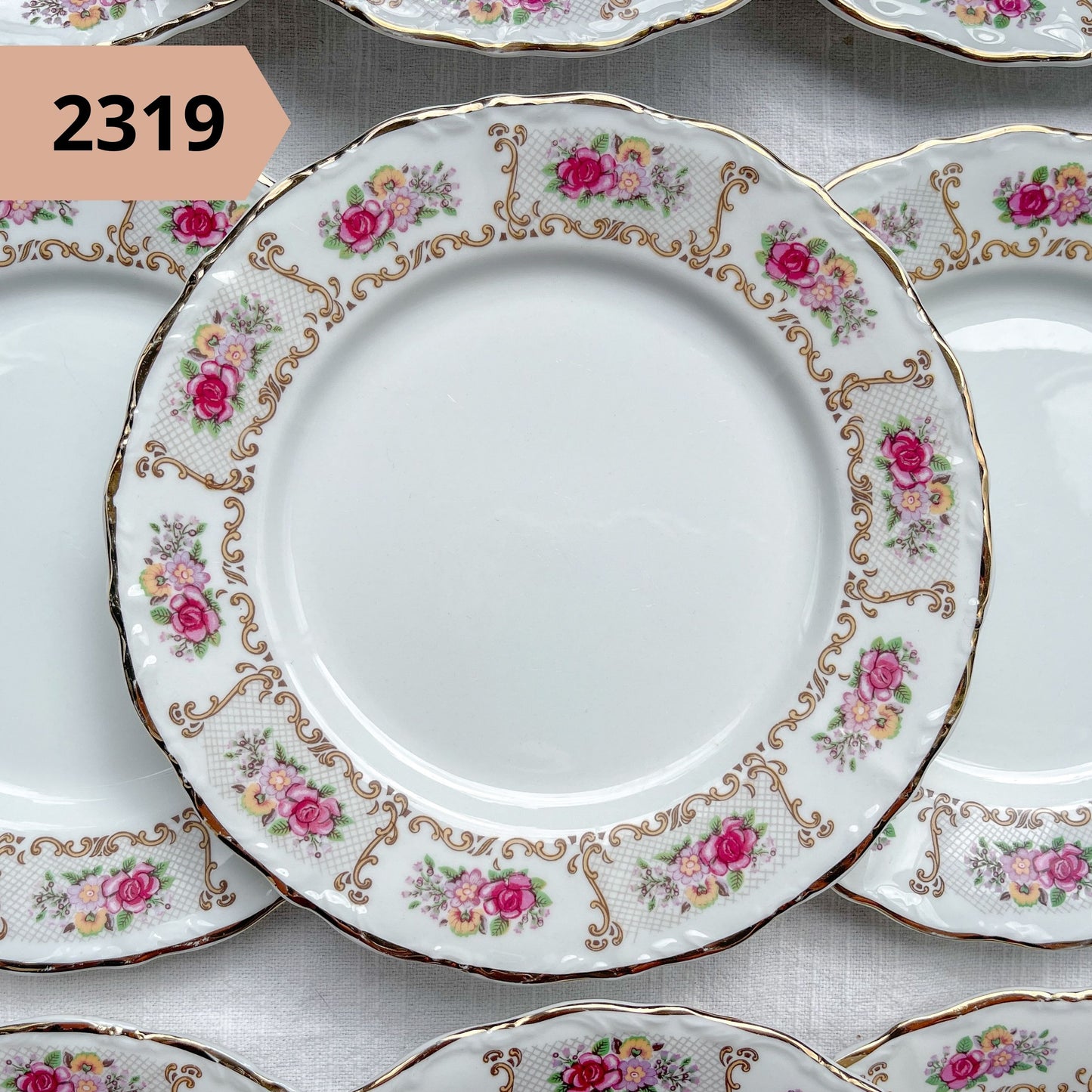 PETITE Assiette en PORCELAINE fleurie vintage à l'unité