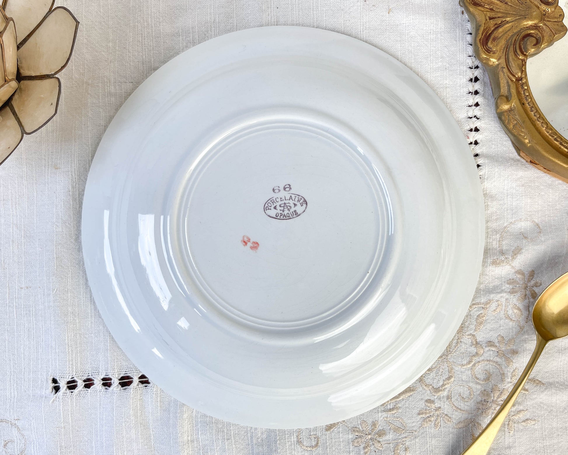 Plat creux porcelaine vintage blanche verte fleurie SALINS 66 de 1950s
