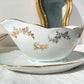 Saucière en porcelaine blanche dorée J&Ciem France 1950 motif fleuri