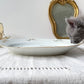 Plat oval en porcelaine blanche dorée J&Ciem France 1950 motif fleuri