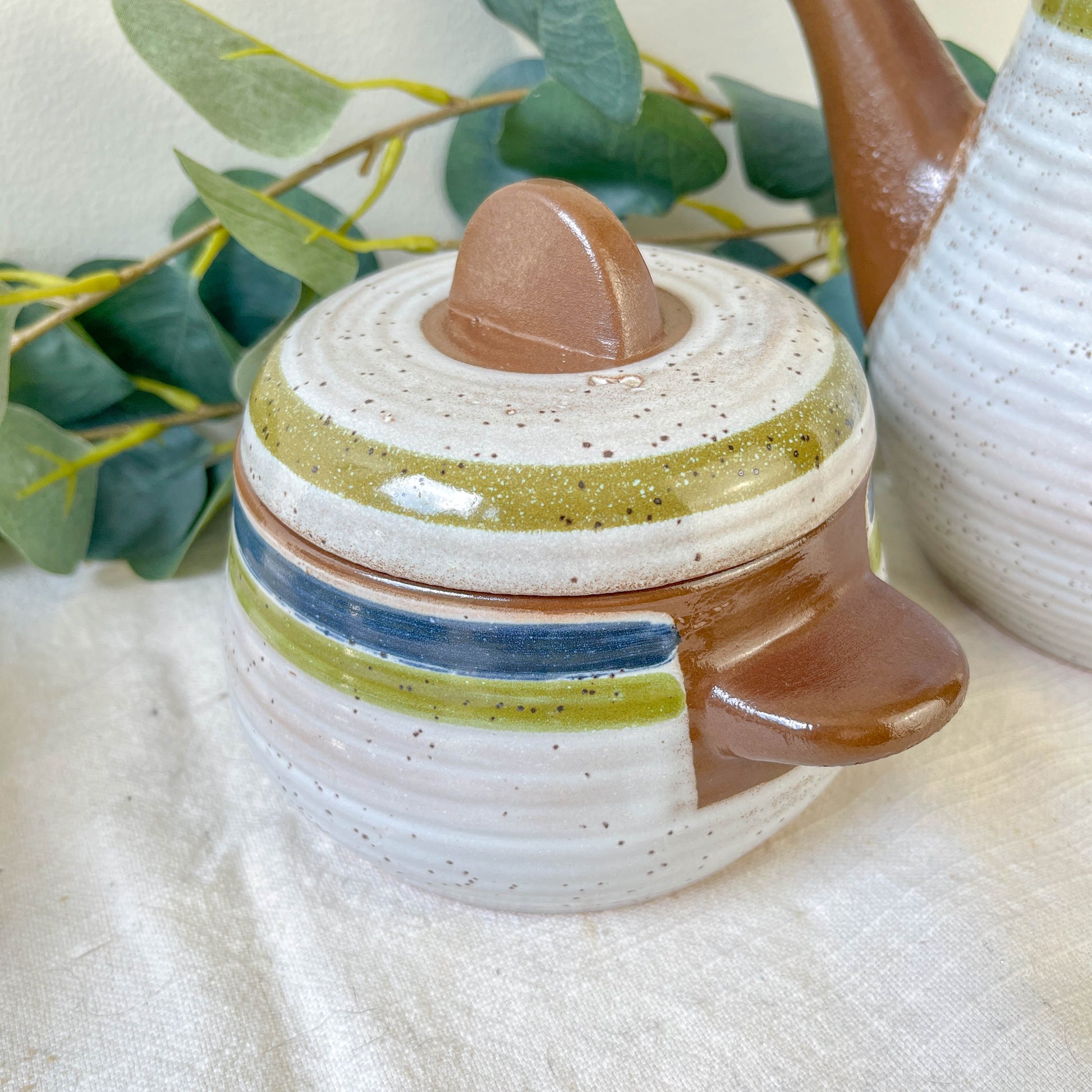 Service à café vintage en grès moucheté gris rayures vertes bleues des années 1950 - Tasses à café en grès vintage - théière vintage grès