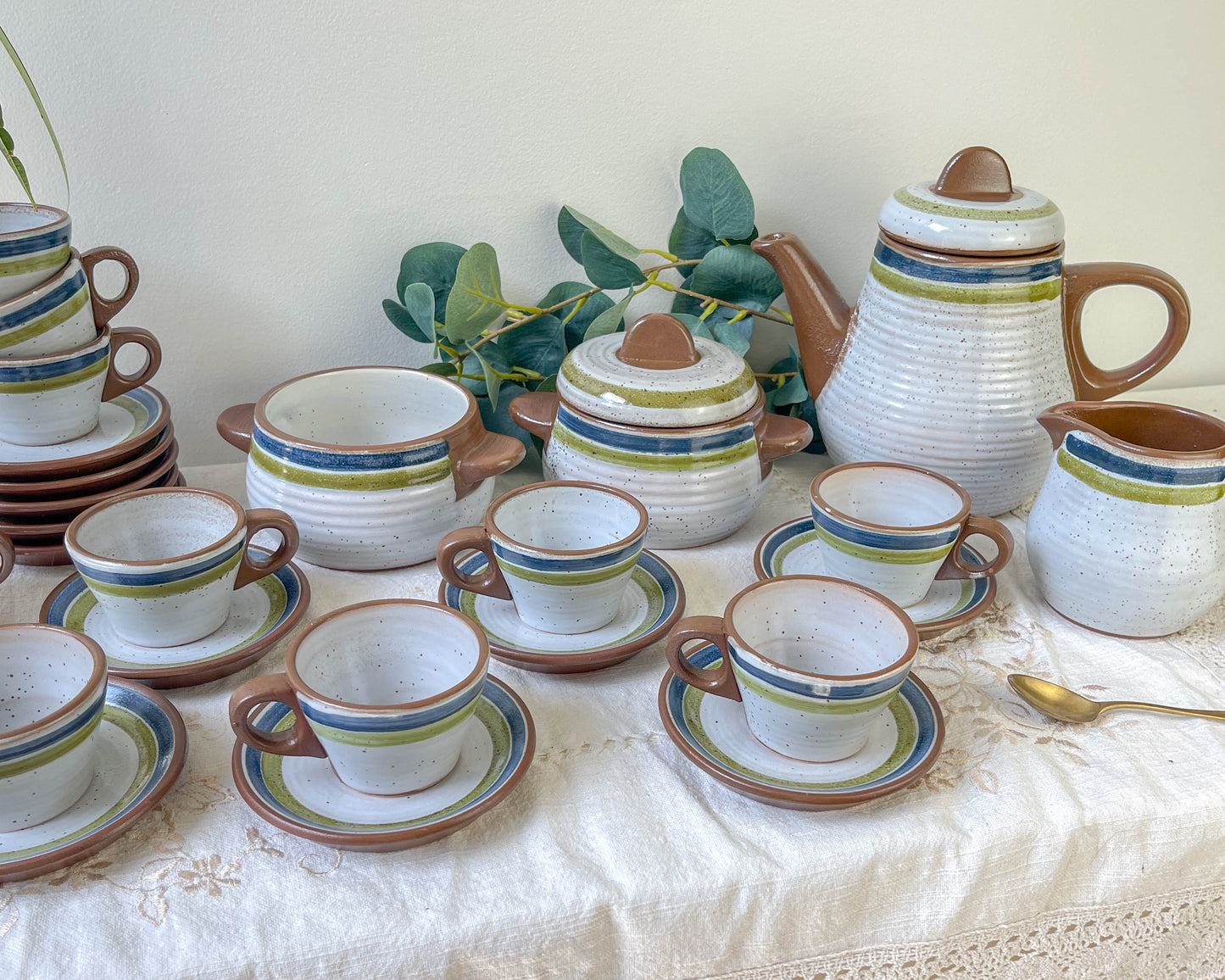 Service à café vintage en grès moucheté gris rayures vertes bleues des années 1950 - Tasses à café en grès vintage - théière vintage grès