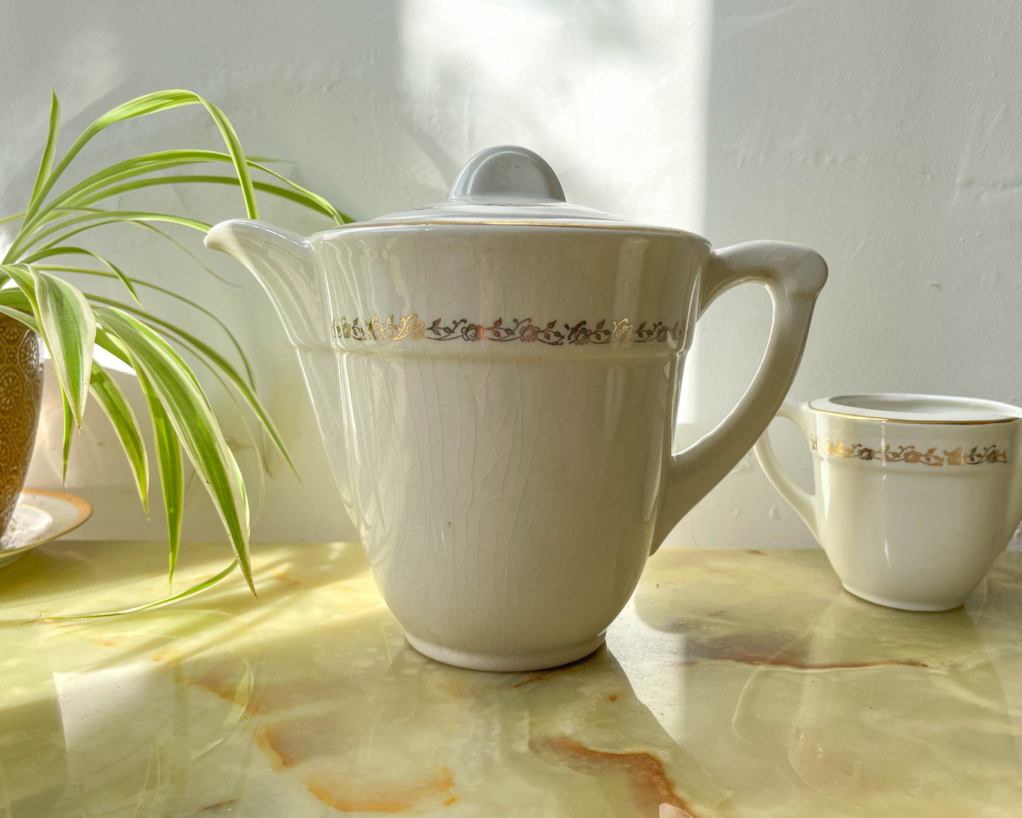 Service à thé/café vintage en porcelaine blanche doré Moulin des Loups modèle MADRID