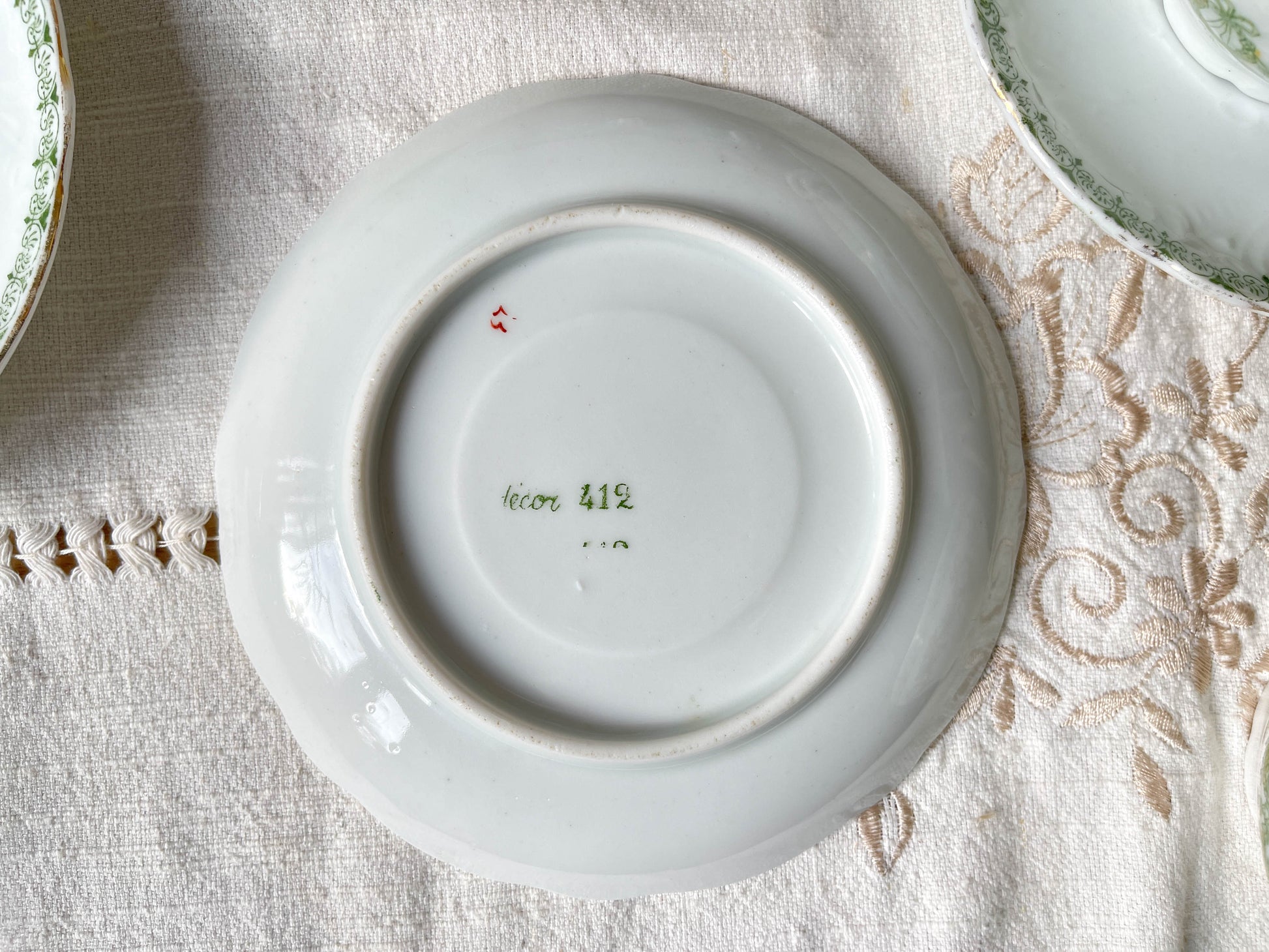 Service à thé/café vintage en porcelaine blanche verte doré XIXème