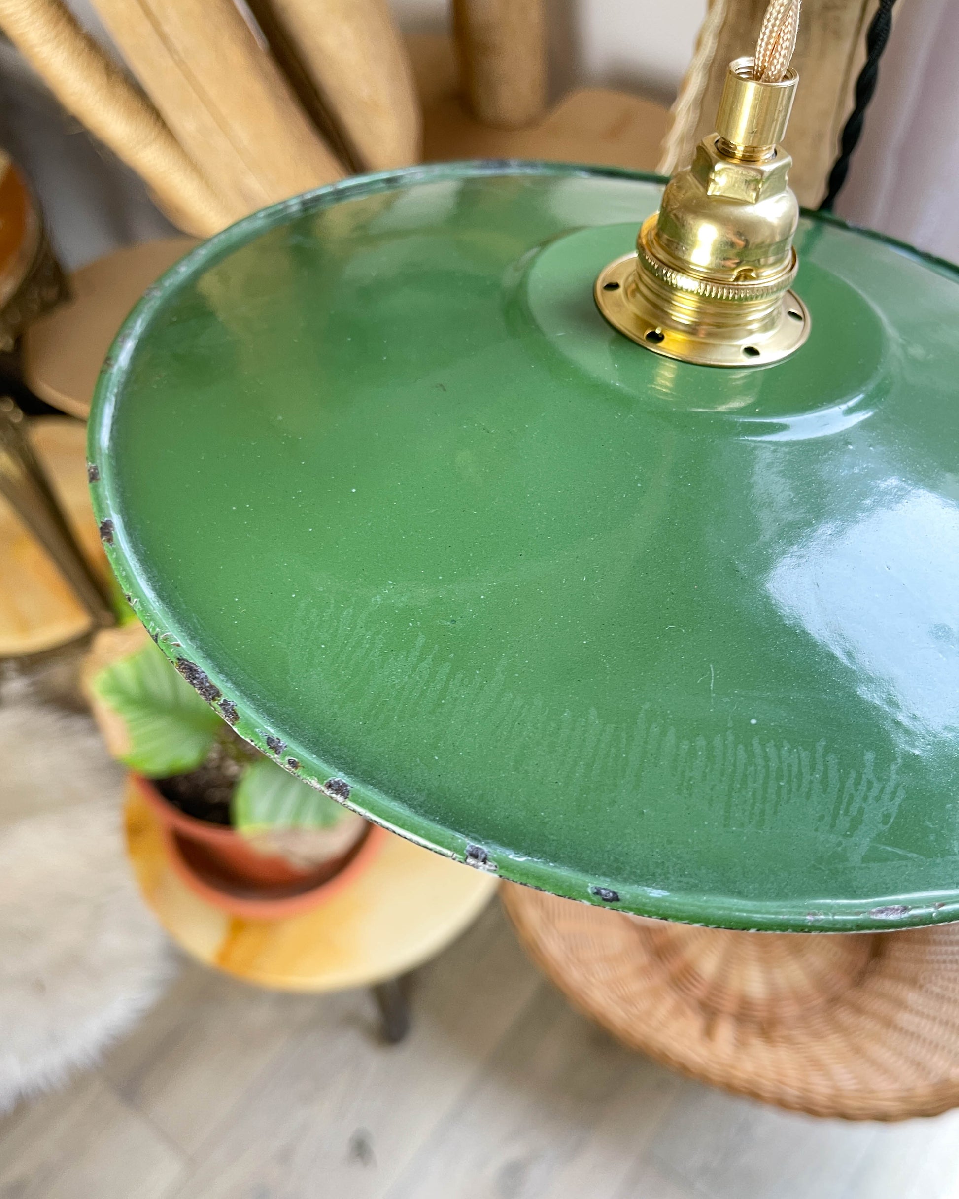 Baladeuse abat-jour vintage en tôle émaillée verte personnalisable