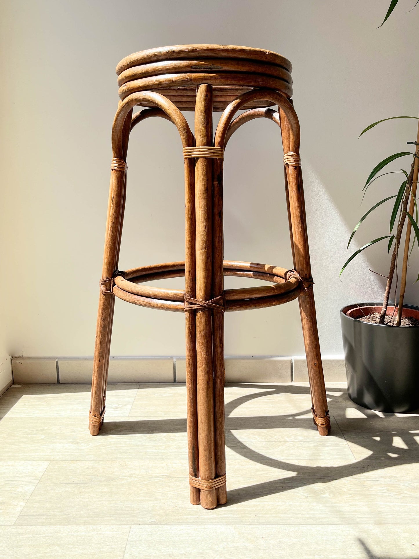 Tabouret de bar vintage en bois courbé, 1950