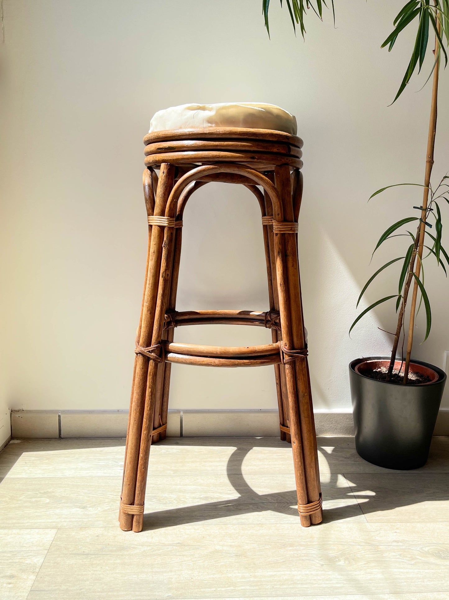 Tabouret de bar vintage en bois courbé, 1950