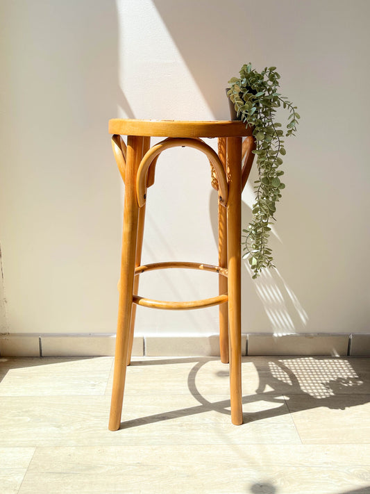Tabouret de bar en bois courbé et cannage style Thonet, 1950