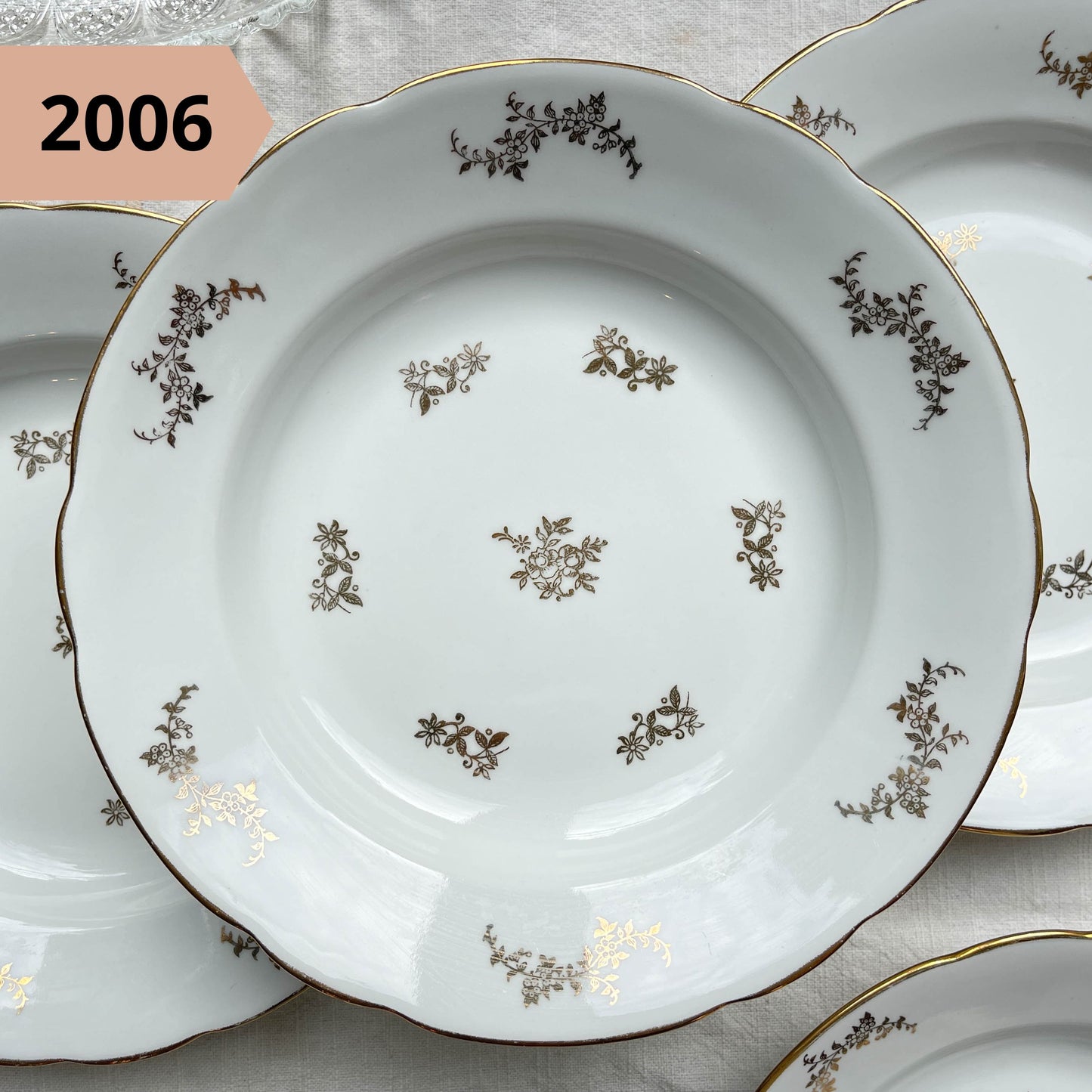 Assiette CREUSE vintage PORCELAINE blanche, dorée – vendue à l’UNITÉ