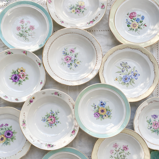 Assiette CREUSE vintage en FAÏENCE Fleurie – vendue à l’UNITÉ