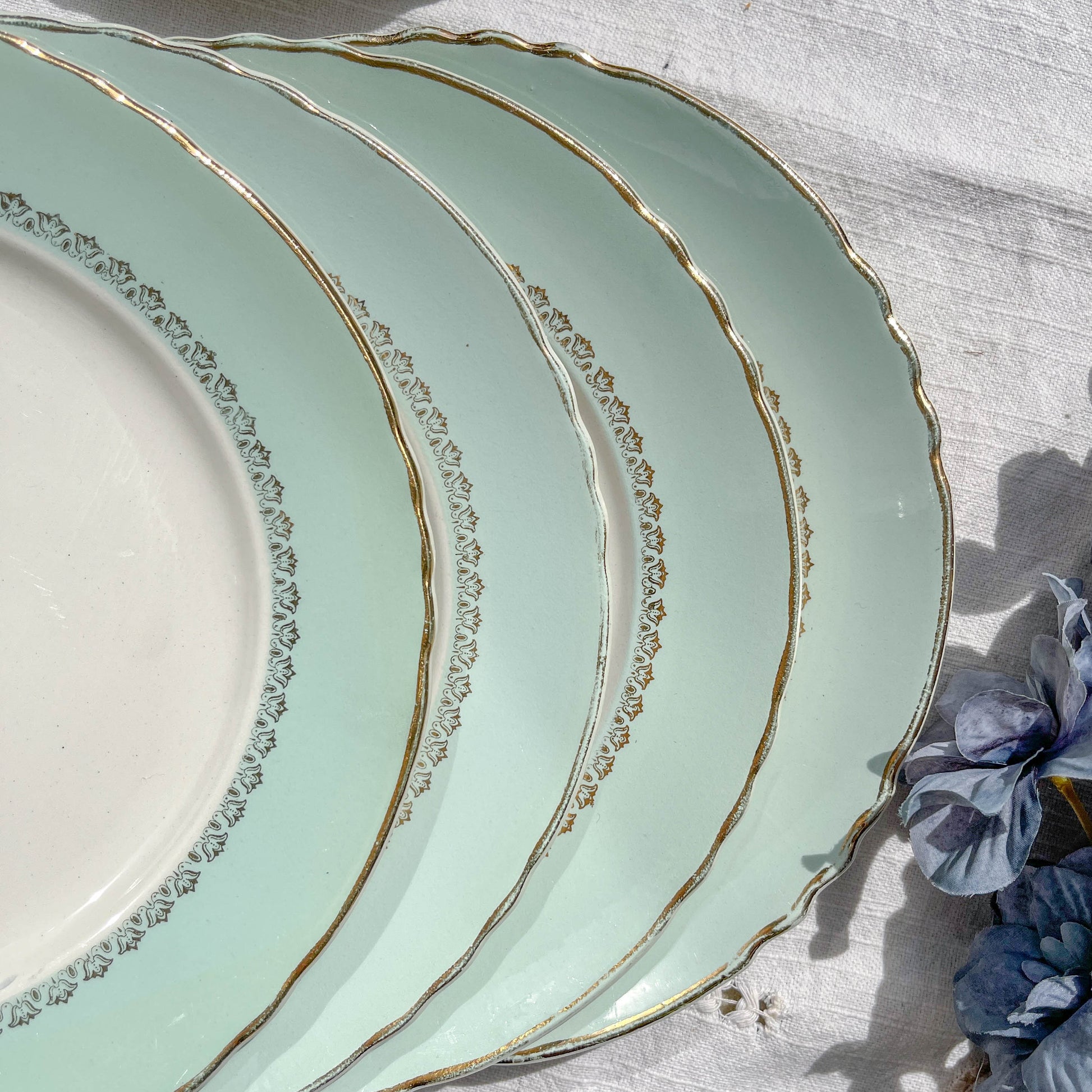 6 Assiettes plates porcelaine vintage blanche verte Iris Moulin des Loups "Sargosse" 1950s