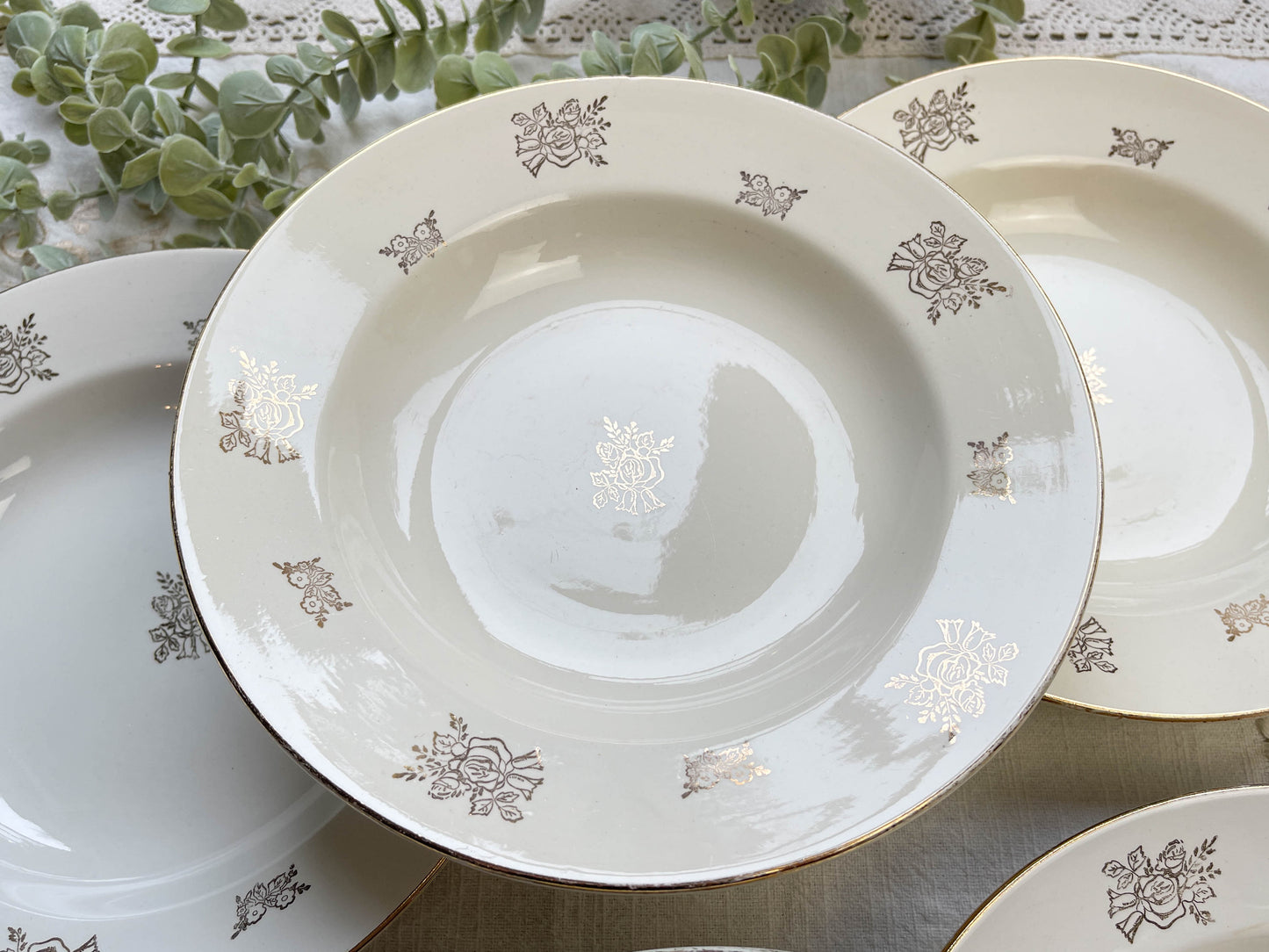6 Assiettes creuses vintage en porcelaine DIGOIN & SARREGUEMINES France 1950 petites fleurs dorées