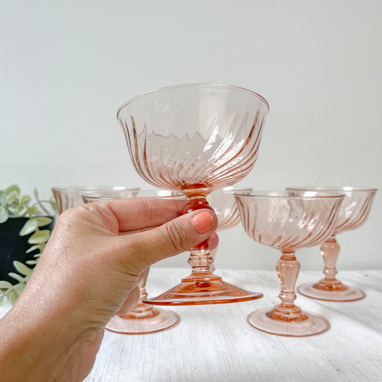 6 Coupes Vintage Verre Rose “ROSALINE” Arcoroc Luminarc 