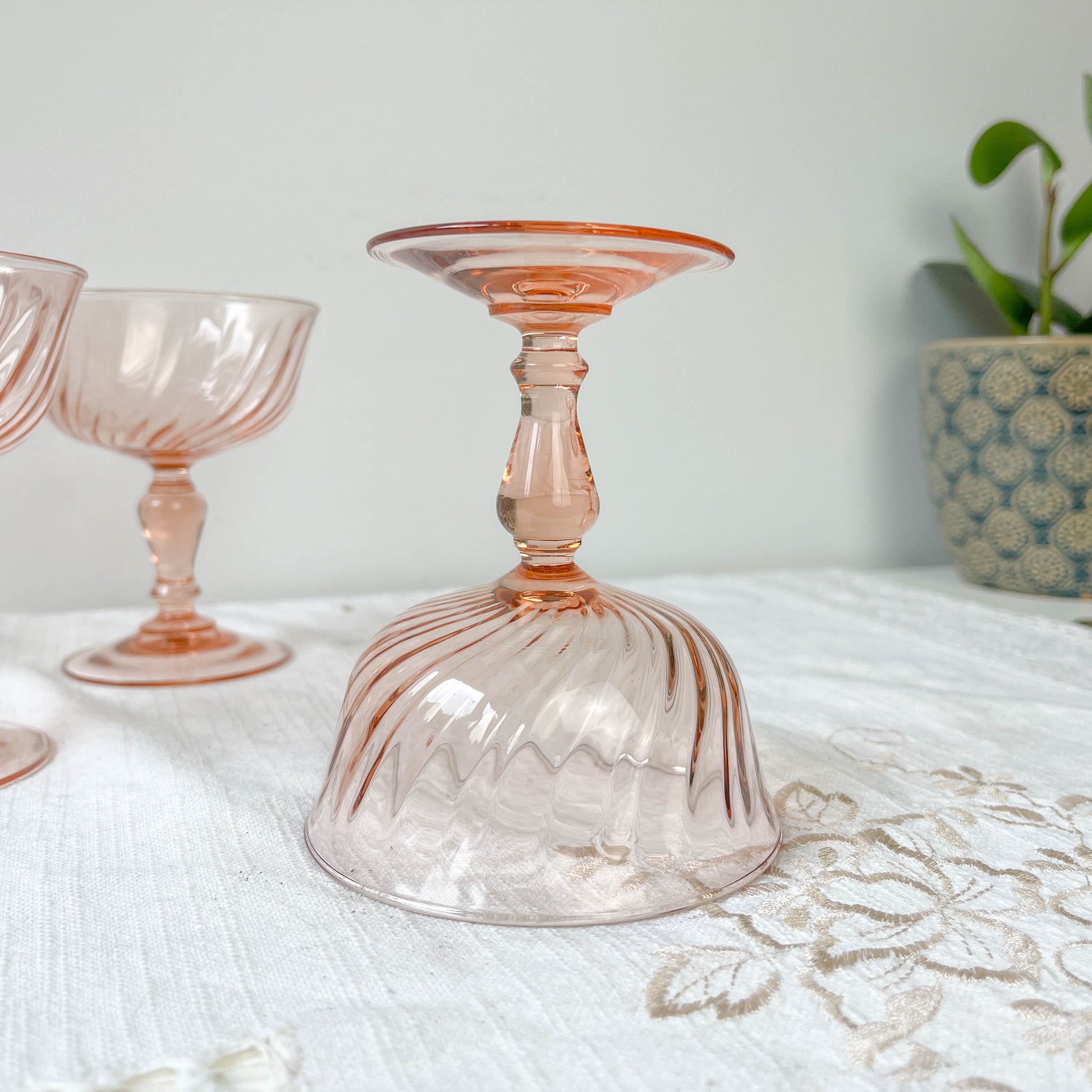 6 Coupes Vintage Verre Rose “ROSALINE” Arcoroc Luminarc 