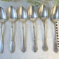 Ensemble de 6 cuillères à soupe vintage dépareillées