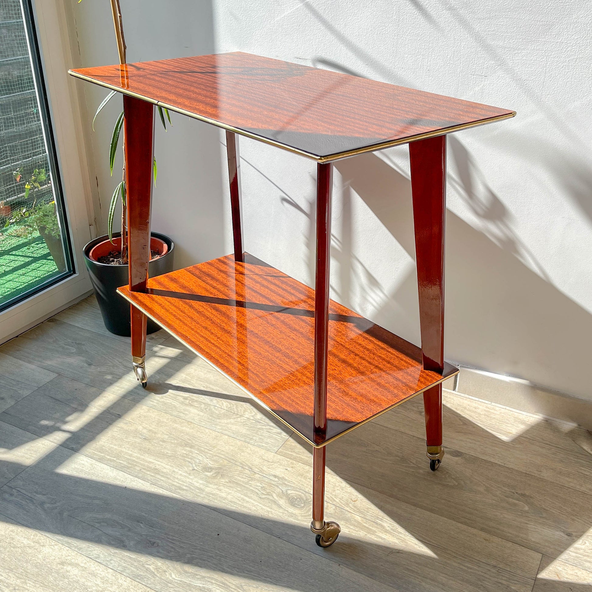 Desserte vintage en formica à roulettes 1960