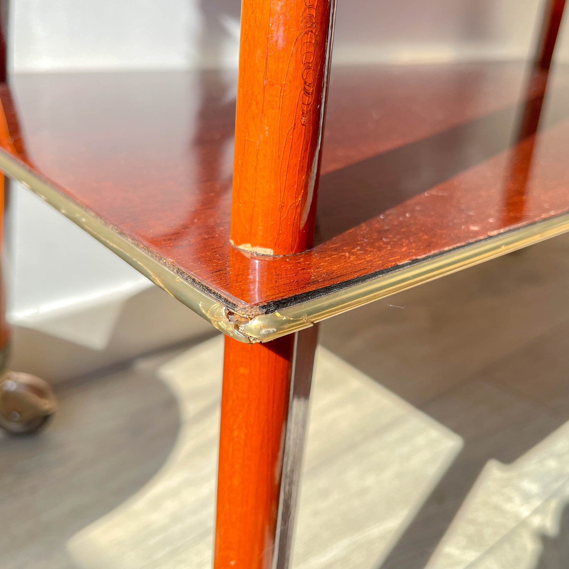 Desserte vintage en formica à roulettes 1960