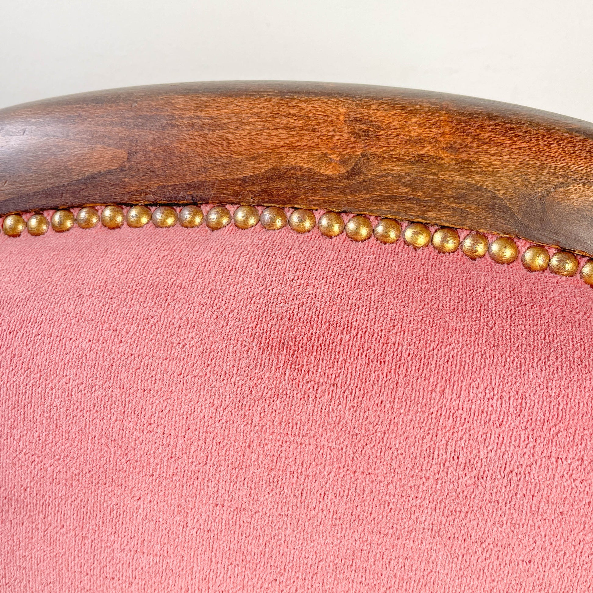 Fauteuil Louis Philippe velours rose