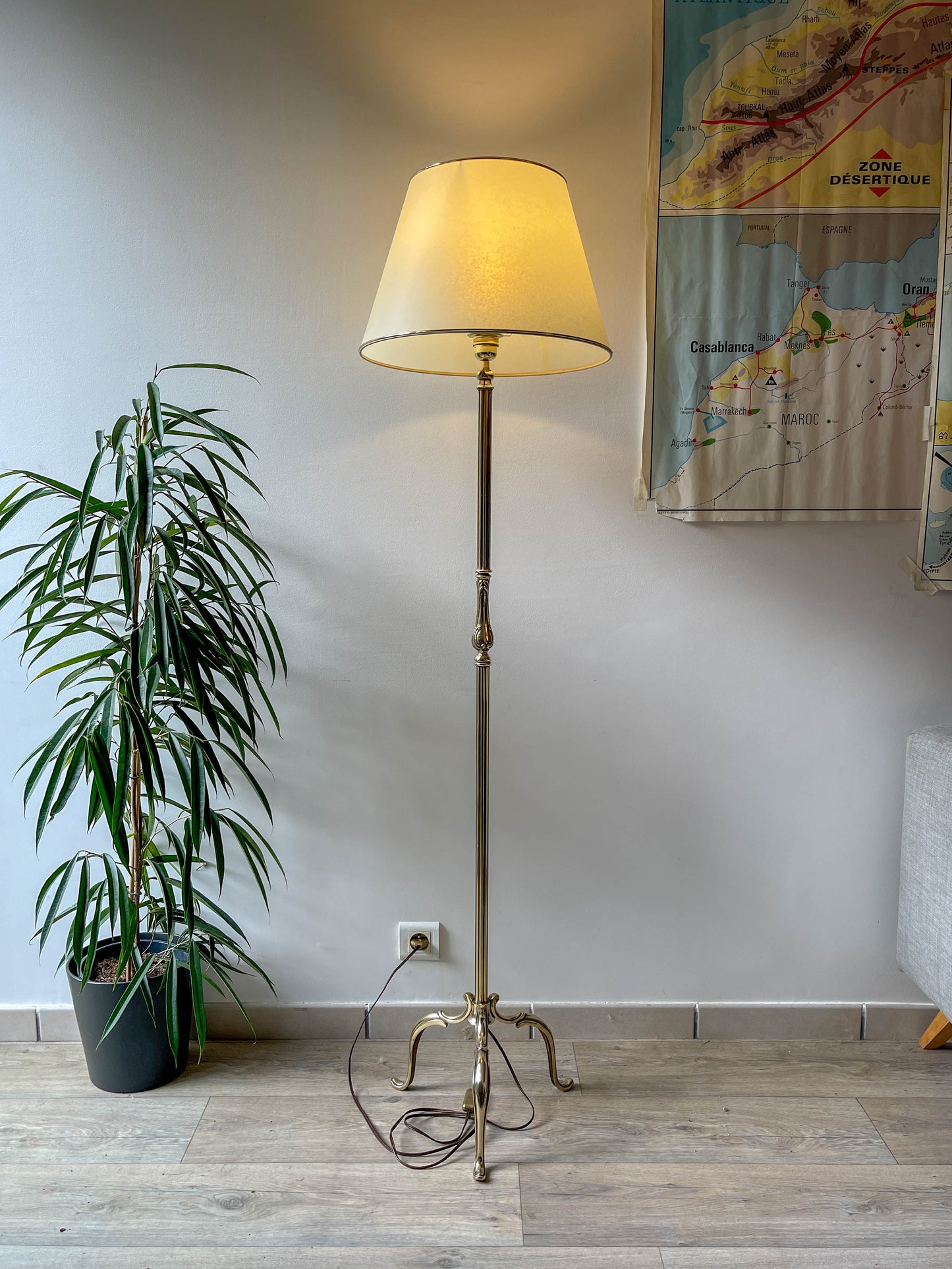 Lampadaire tripode vintage bronze & laiton des années 60/70 – Hauteur réglable 190 cm