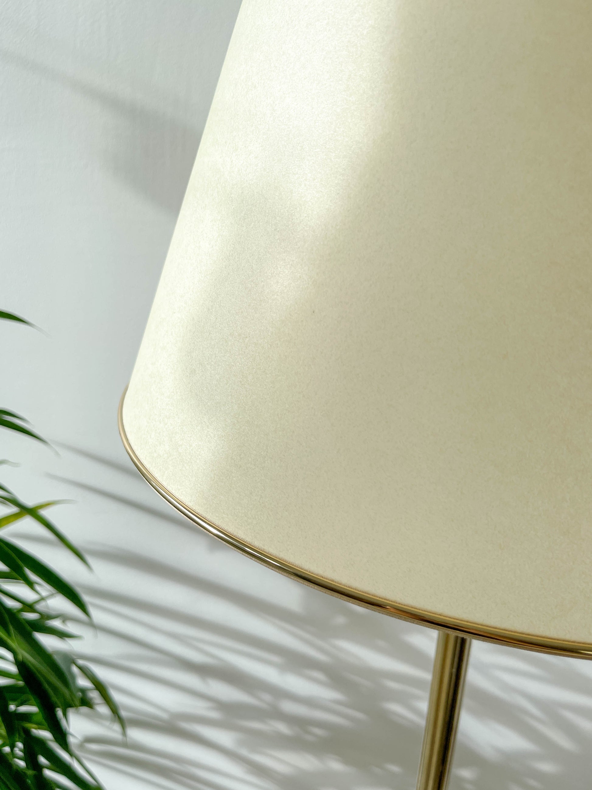 Lampadaire tripode vintage bronze & laiton des années 60/70 – Hauteur réglable 190 cm