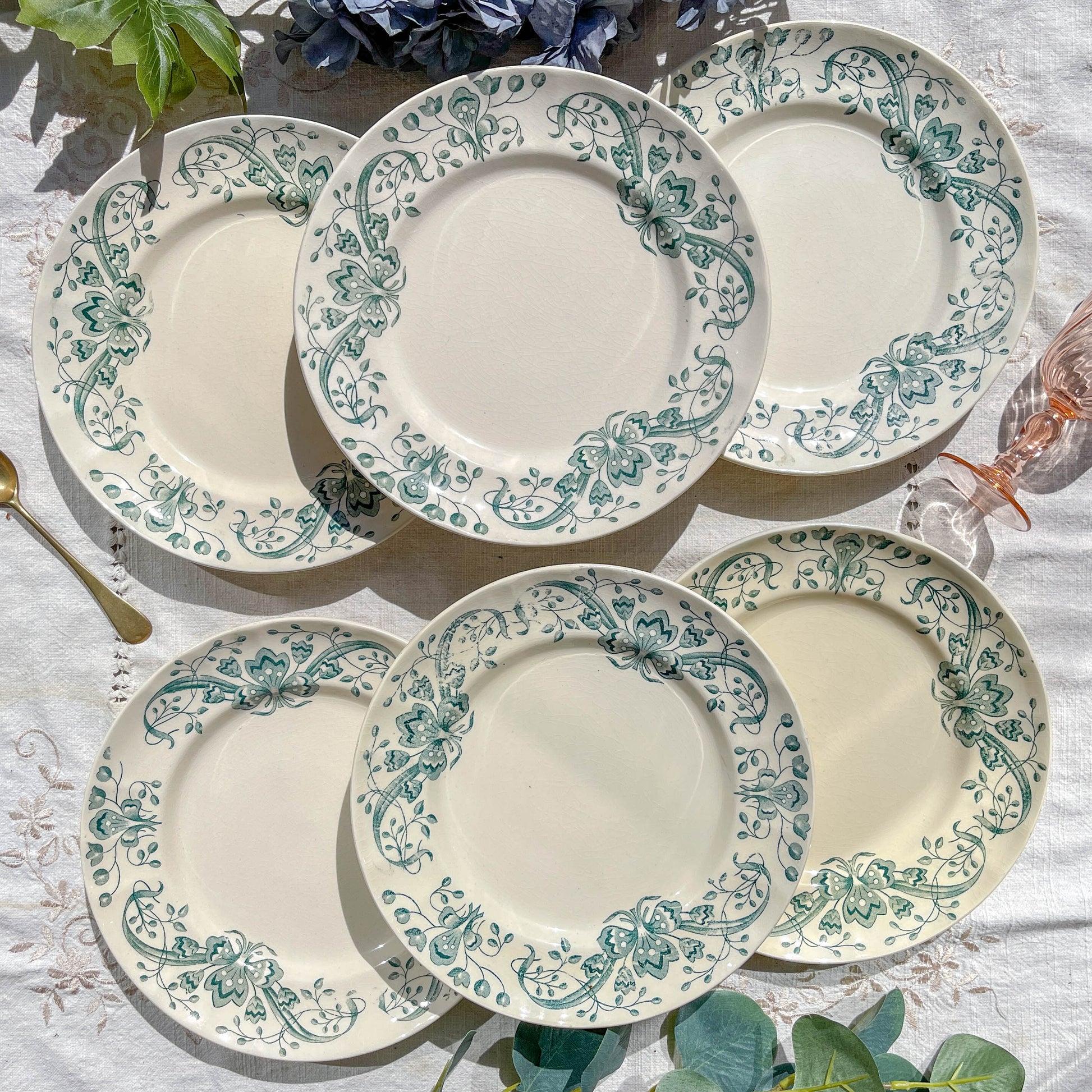 Lot de 6 Petites Assiettes Anciennes Terre de Fer "Figuig" – Longchamp XIXe 
