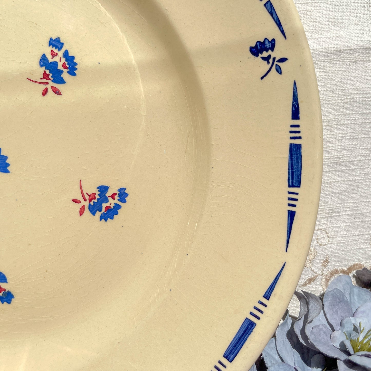 Grand Plat porcelaine vintage K&g Luneville "Flore" 1950s petites fleures bleues